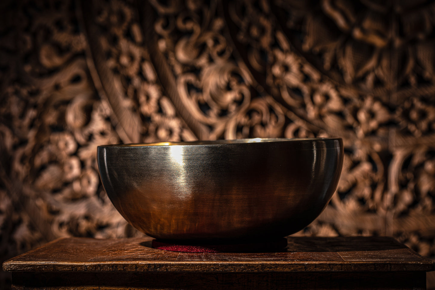 MEINL Sonic Energy Energy Therapy Series Singing Bowl - 2200g detail view 5 at Luna Panther