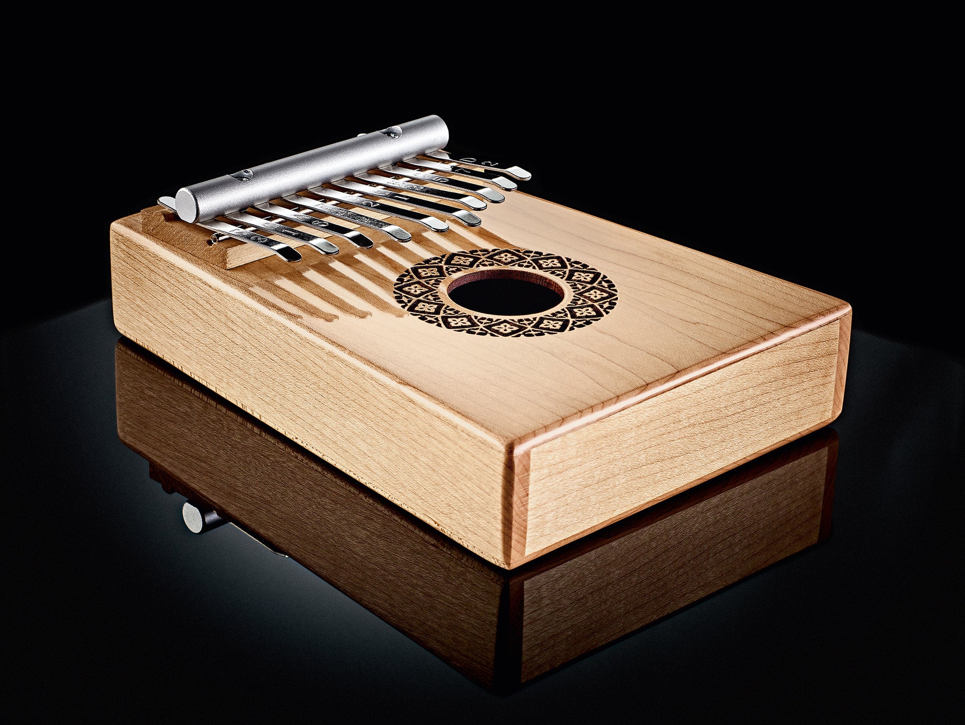 Meinl Sonic Energy Soundhole Kalimba - 10 notes / maple detail view 11 at Luna Panther