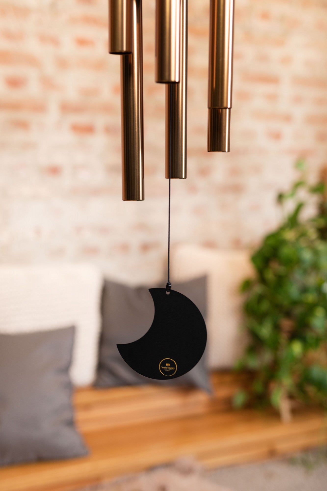 MEINL Sonic Energy Moon Meditation Chime 44"/110 cm - 432 Hz - Round Arch/Bronze detail view 5 at Luna Panther