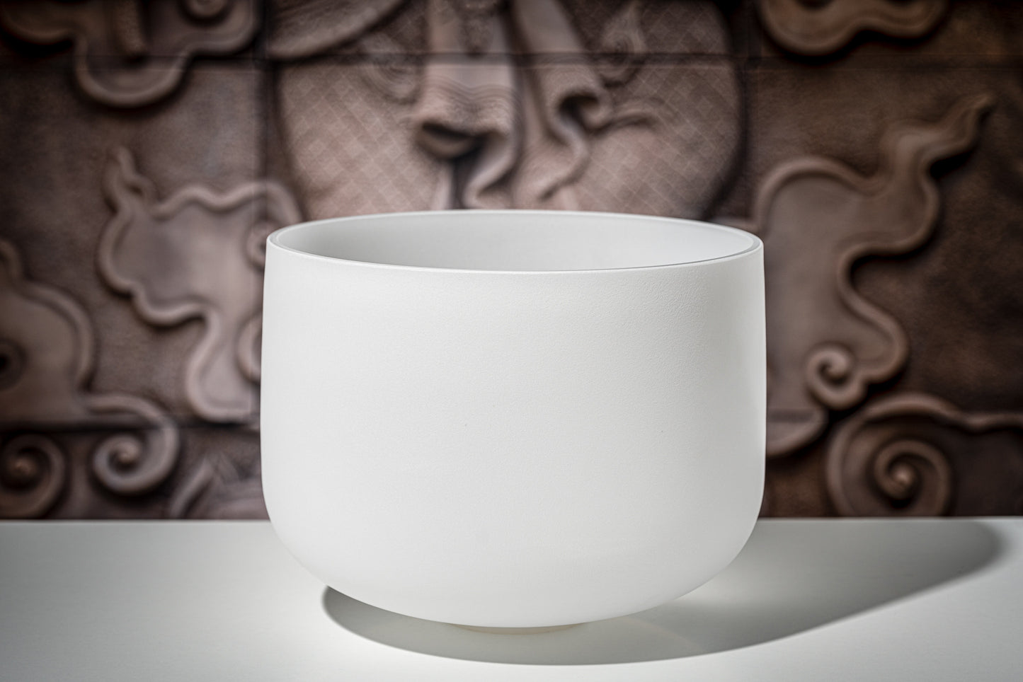 MEINL Sonic Energy White-Frosted Crystal Singing Bowl 13" - D4/Sacral Chakra/432 Hz detail view 5 at Luna Panther