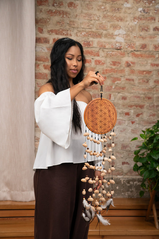 MEINL Sonic Energy Flower of Life Kenari Chimes Large - 10 Cords detail view 2 at Luna Panther alternate view
