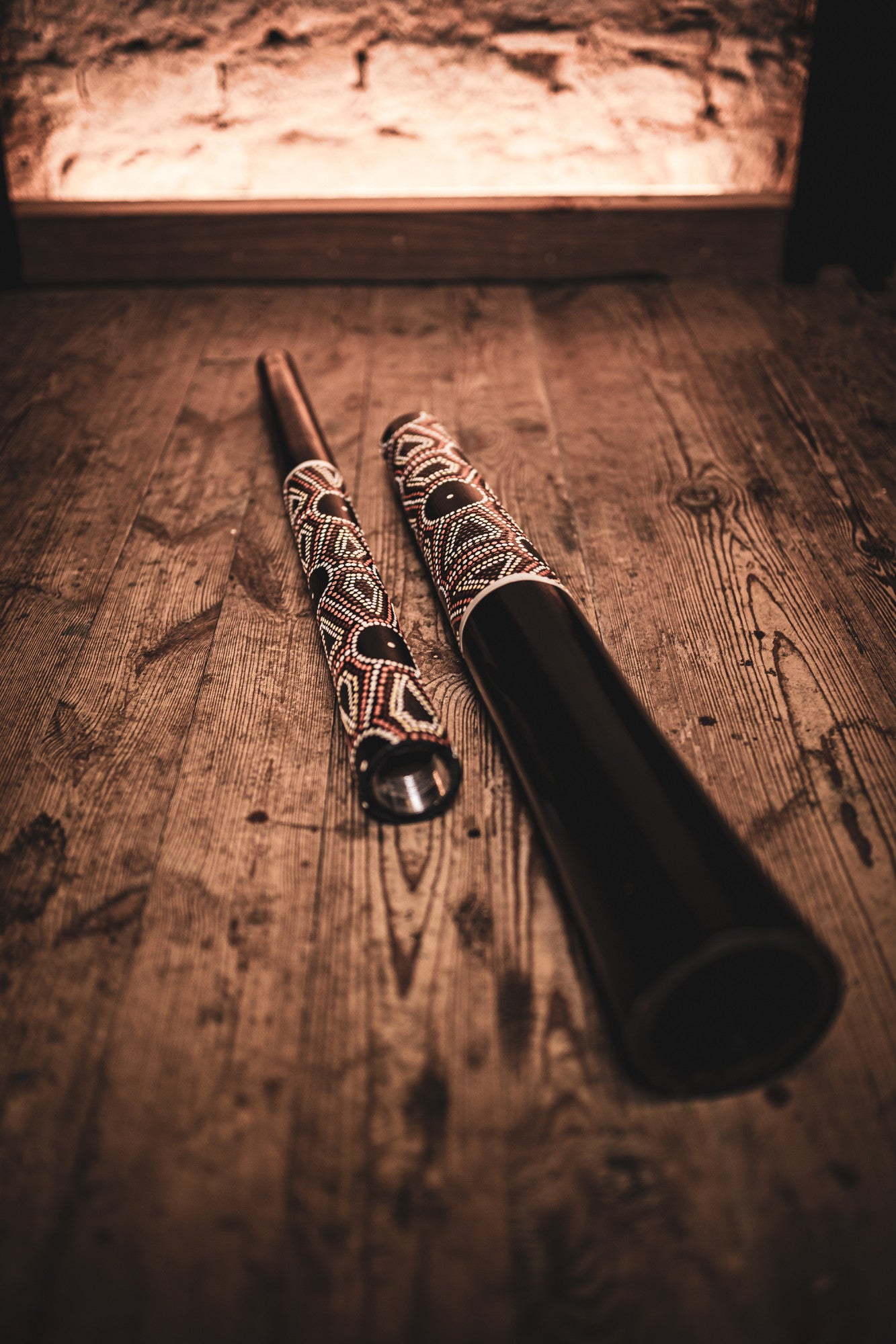 MEINL Sonic Energy Sliced Pro Didgeridoo - E Tuning - Dot Painted detail view 5 at Luna Panther