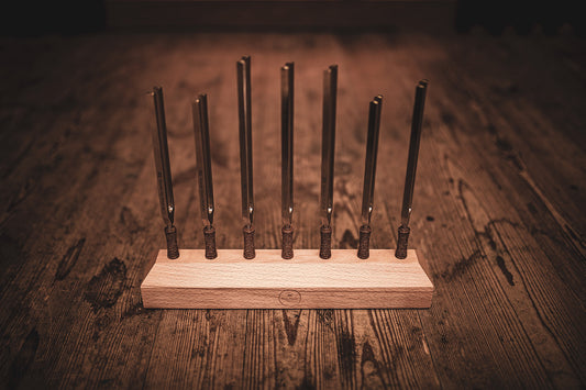 MEINL Sonic Energy Planetary Tuned Therapy Tuning Fork Chakra Set - 7 pcs. detail view 2 at Luna Panther alternate view