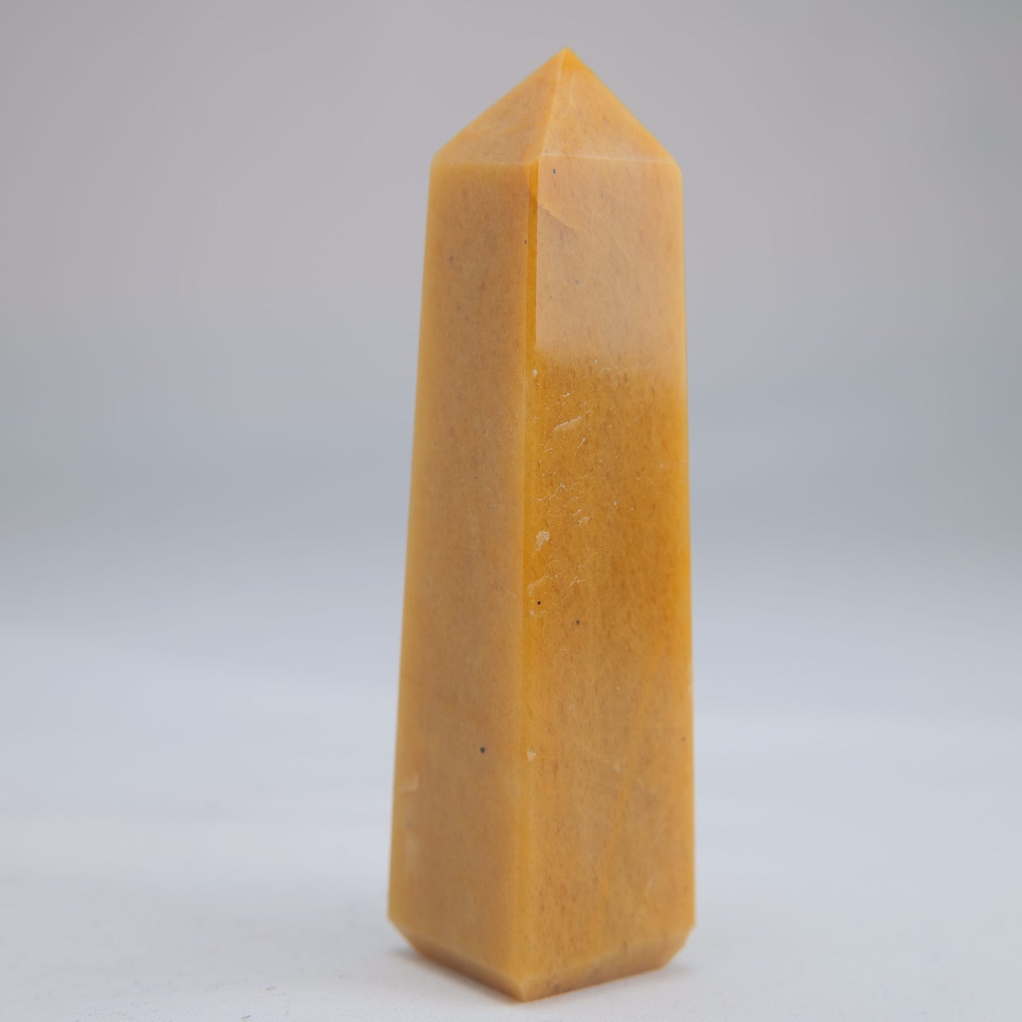 Golden Quartz Tower 101g front