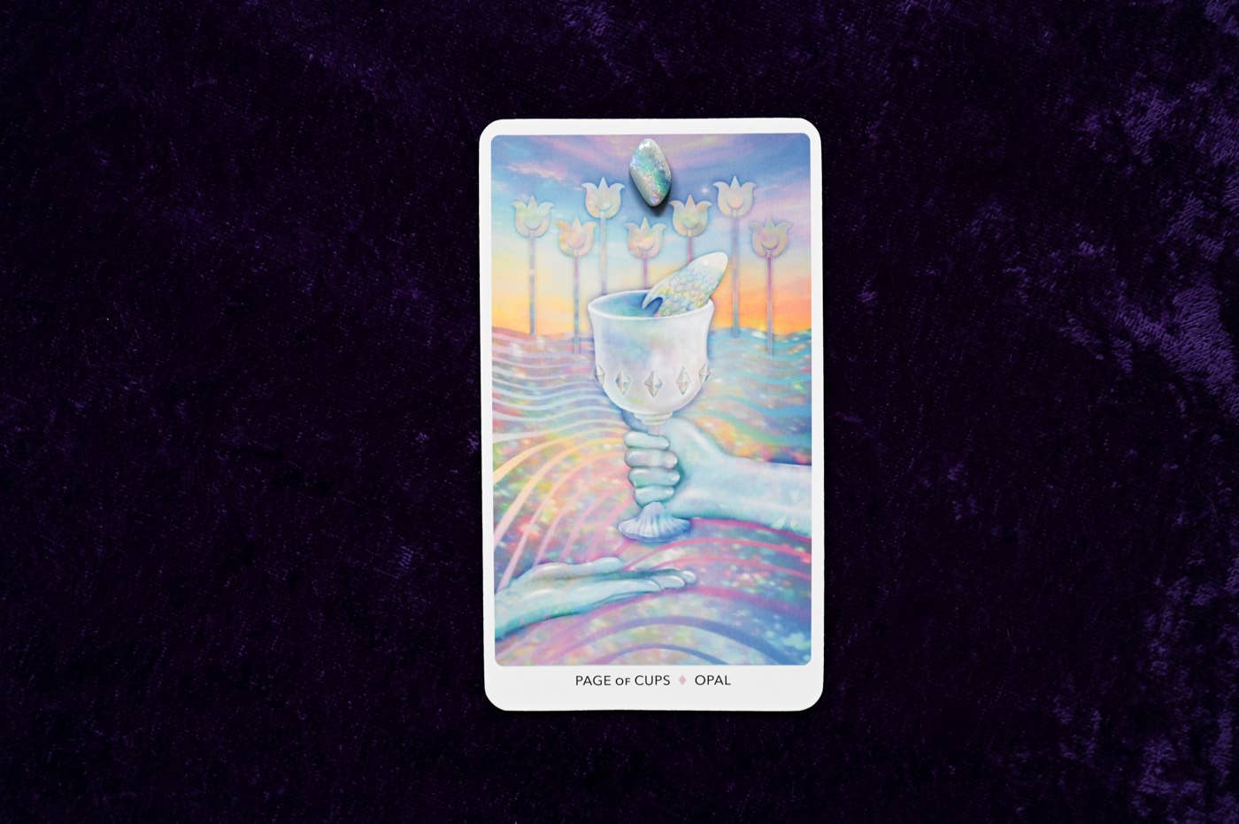 Crystal Keys Tarot: 78 Cards & 176-Page Full-Color Guidebook: Paperback; 220 pages / English