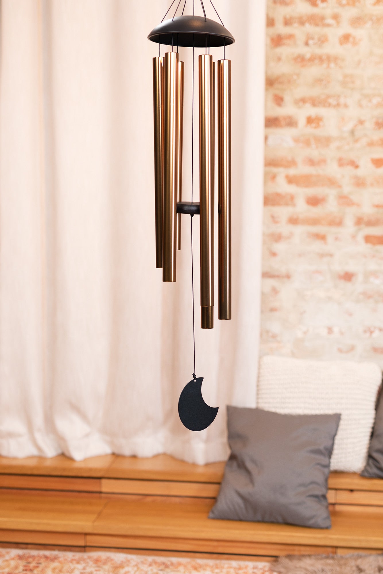 MEINL Sonic Energy Moon Meditation Chime 44"/110 cm - 432 Hz - Round Arch/Bronze detail view 2 at Luna Panther