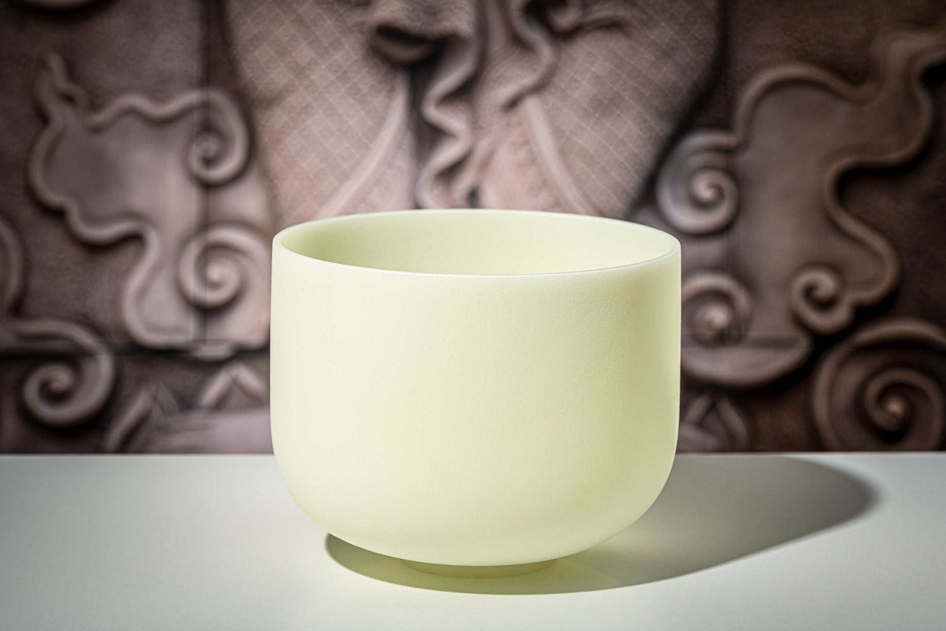 MEINL Sonic Energy Fusion Emerald Crystal Singing Bowl 10" - F4/Heart Chakra/432 Hz detail view 4 at Luna Panther