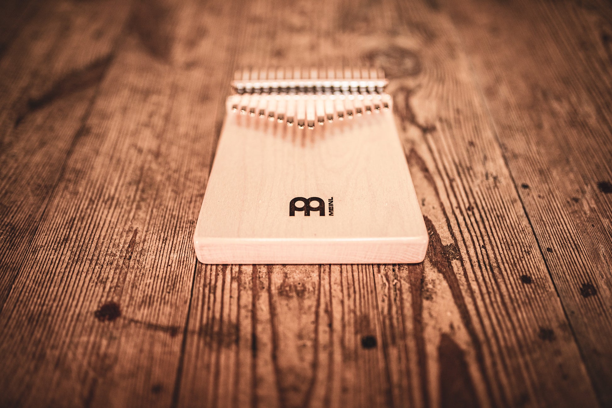 Meinl Sonic Energy Solid Kalimba - 17 notes, maple detail view 11 at Luna Panther