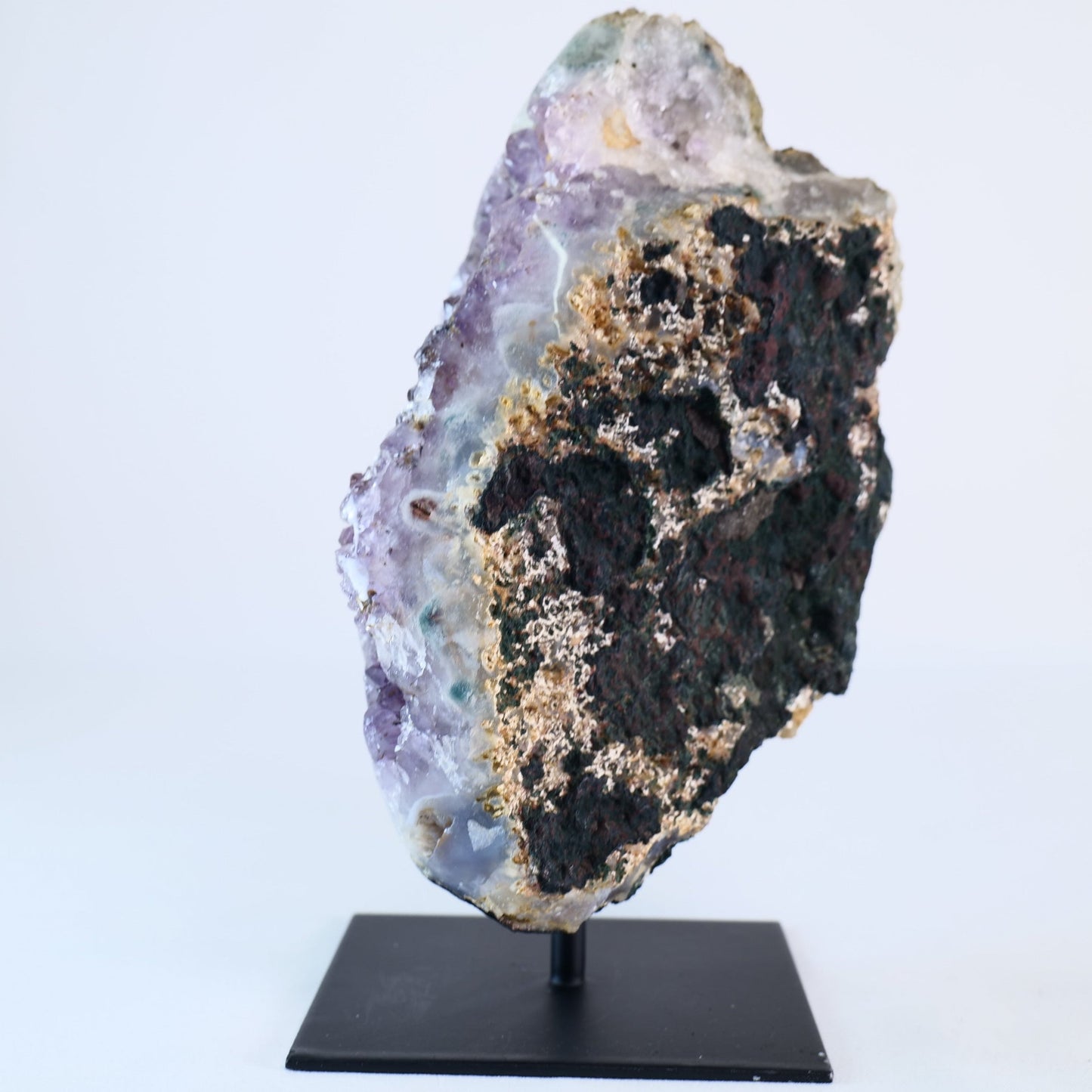 Agate Geode – Brazilian Amethyst on Stand - Luna Panther