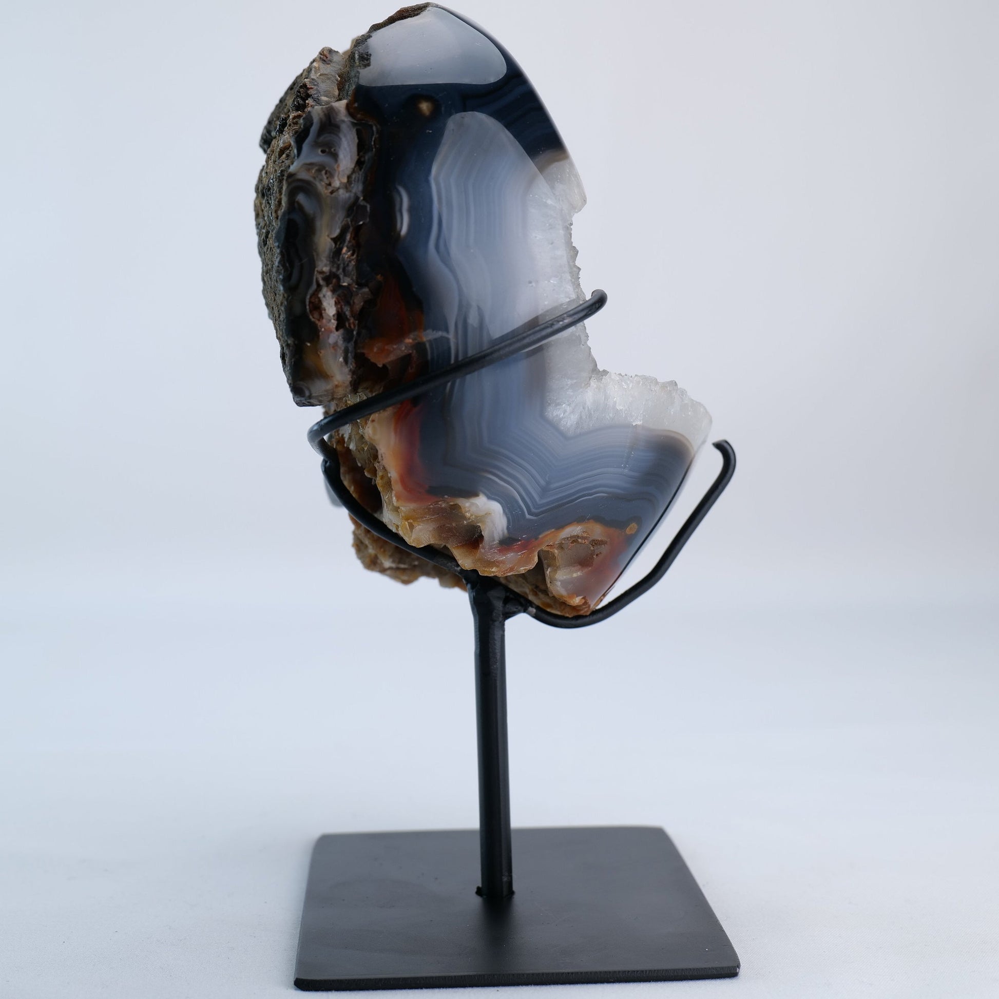 Agate Geode on Stand 1376g (Brazil) - Luna Panther