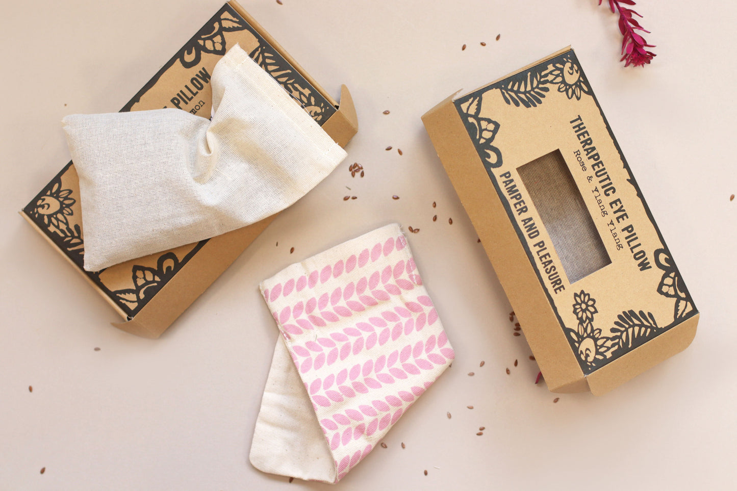 Agnes & Cat Eye Pillow - Pamper & Pleasure - Luna Panther