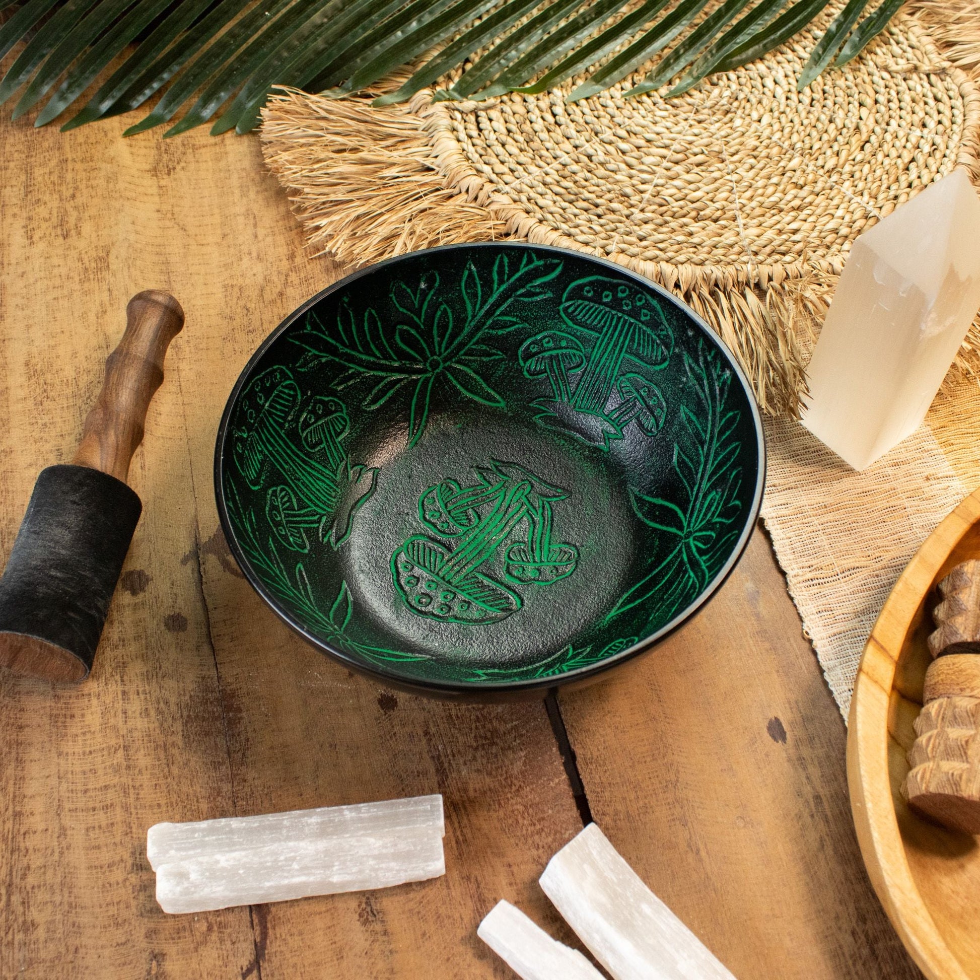 Aluminium Singing Bowl – Magic Mushroom – Green (20 cm) — singing bowl, image 6 of 6.