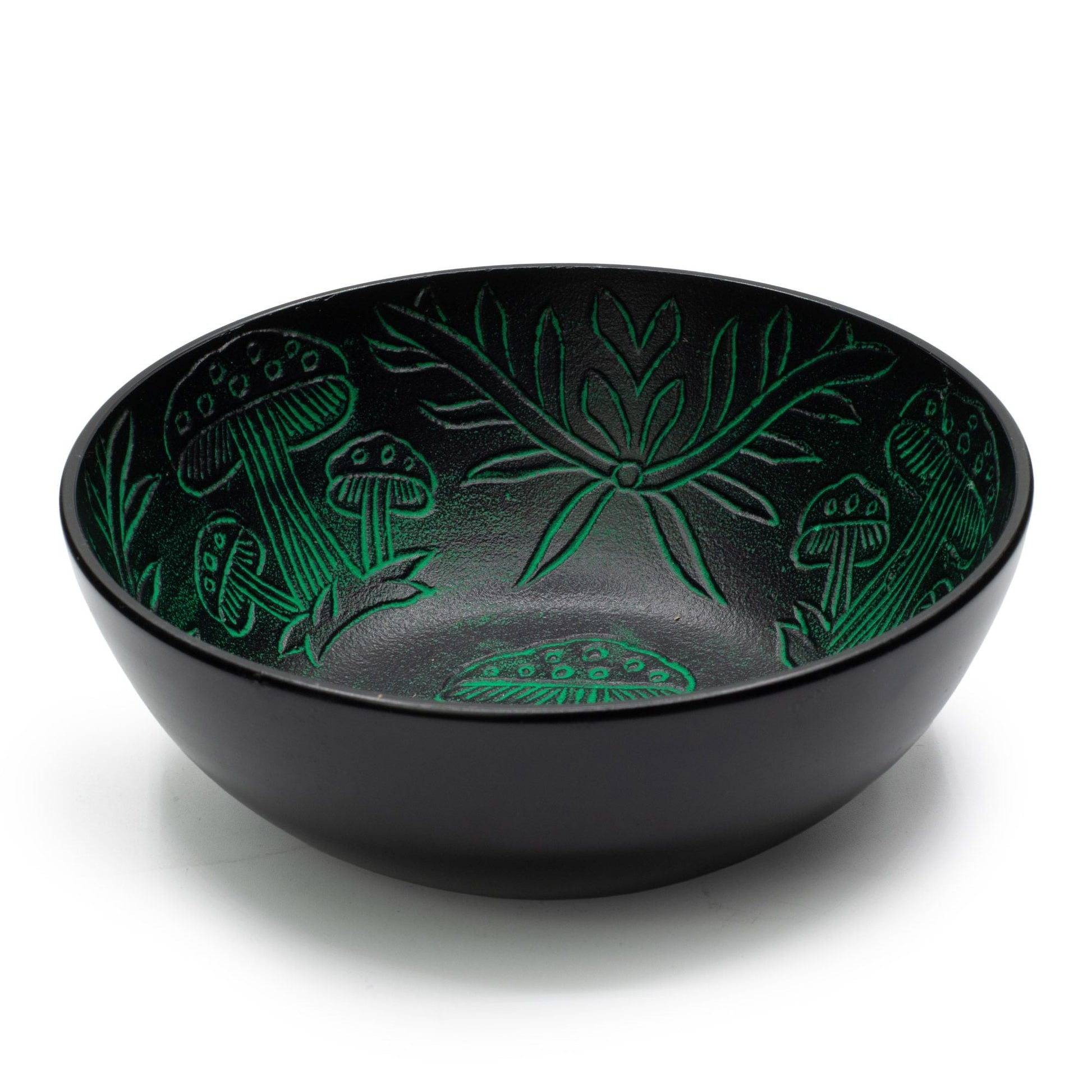 Aluminium Singing Bowl – Magic Mushroom – Green (20 cm) — singing bowl, image 4 of 6.