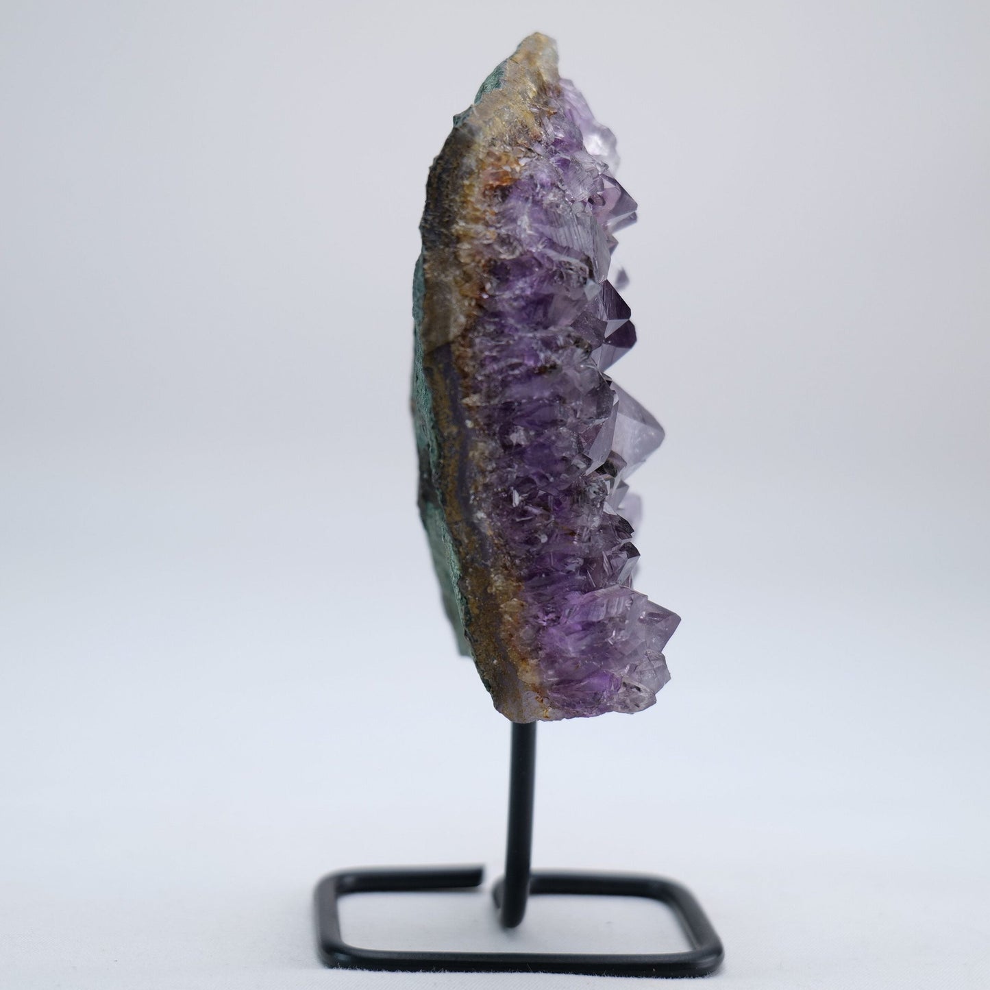 Amethyst Druzy on Stand 181g - Luna Panther