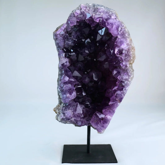 Amethyst Druzy on Stand 2565g - Luna Panther