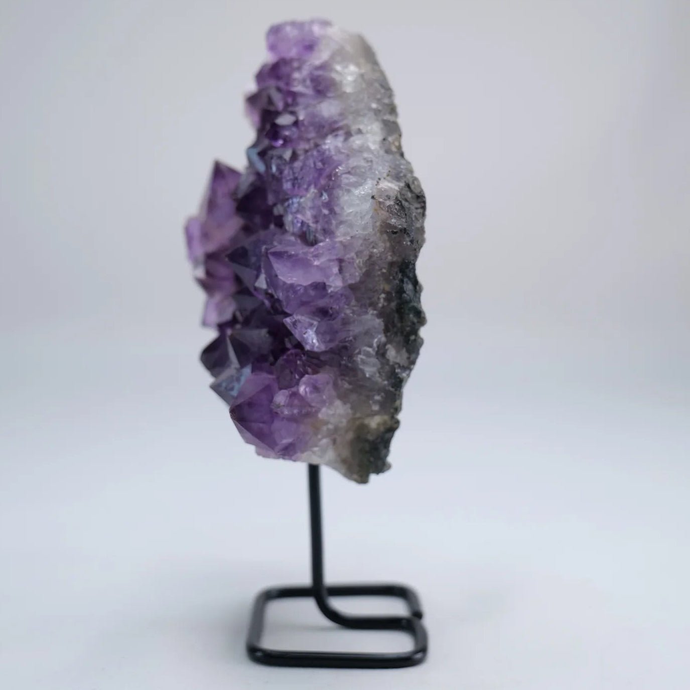 Amethyst Druzy on Stand 414g - Luna Panther