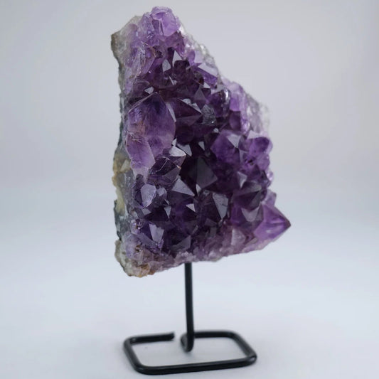 Amethyst Druzy on Stand 414g - Luna Panther