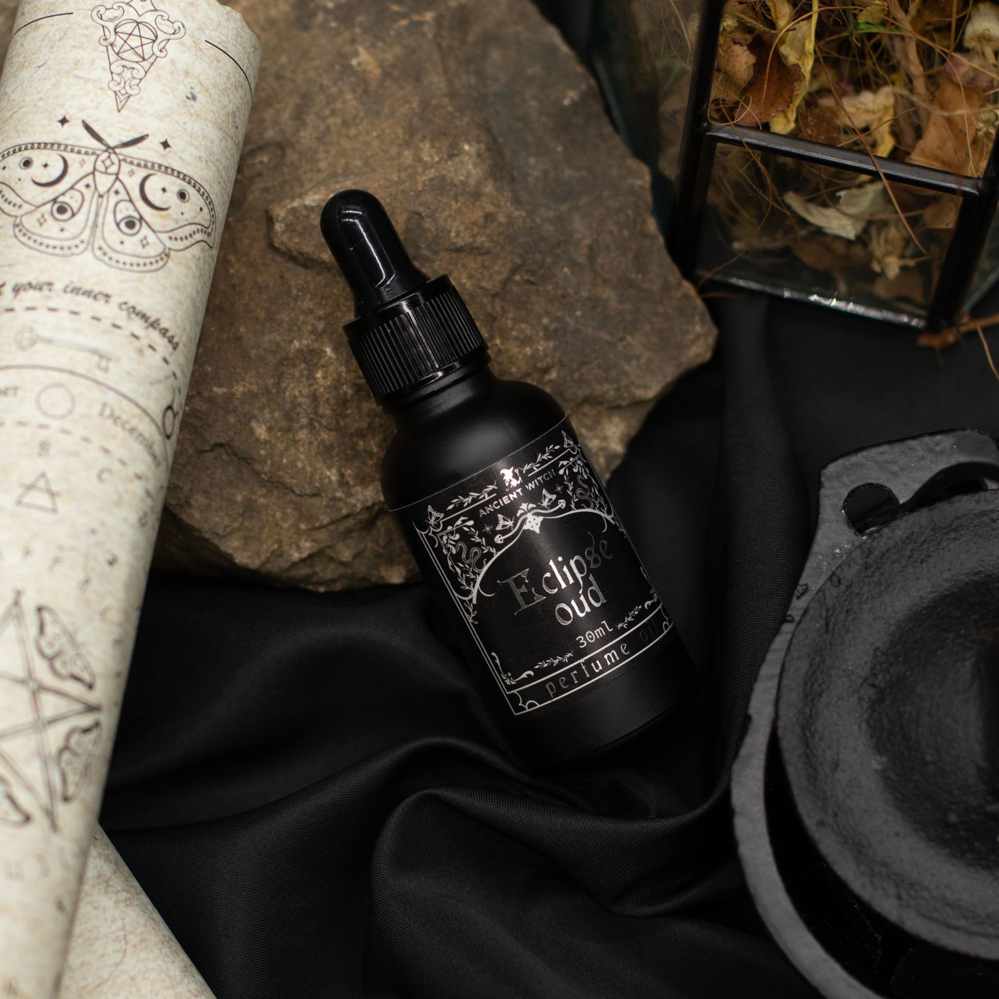 Ancient Witch Perfume Oil - Eclipse Oud - Luna Panther