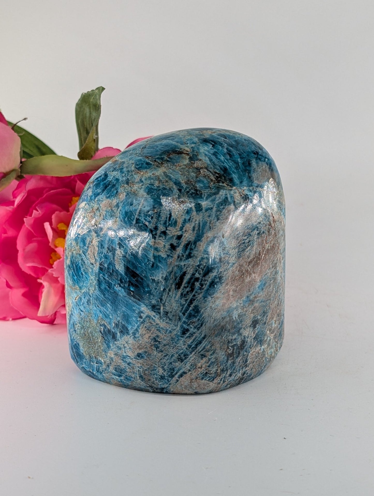 Polished Apatite Freeform 839g featuring teal-blue tone and crystalline depth - Luna Panther