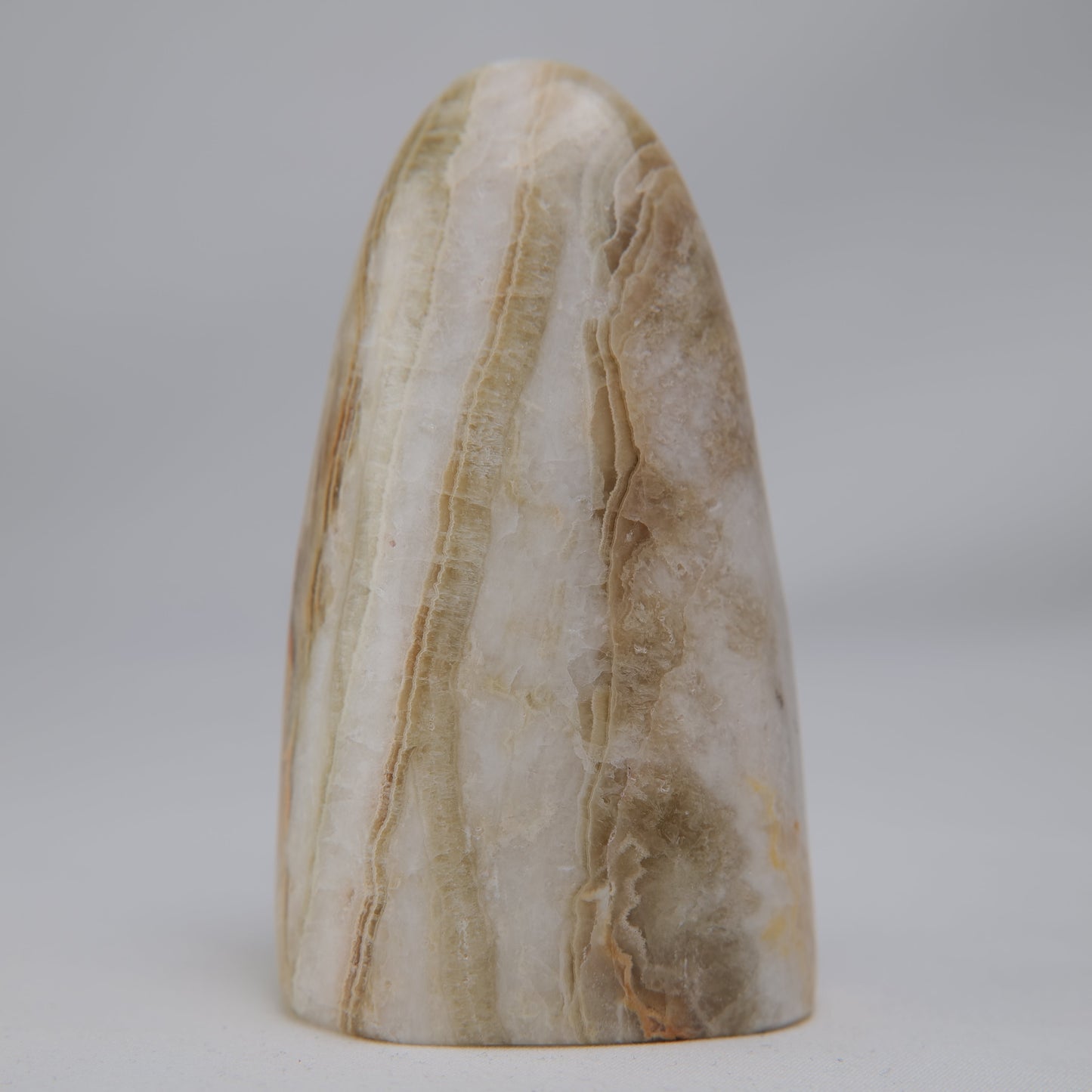 Aragonite Freeform — 318 g (100 mm) - Luna Panther