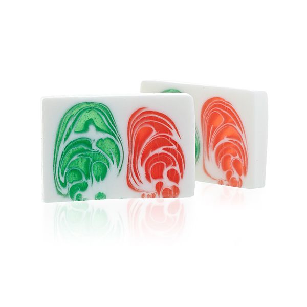 Handcrafted Soap Slice 100 g – Grape – image 1