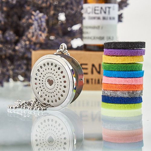 Aromatherapy Diffuser Necklace – Diamonds Heart 30 mm – image 1