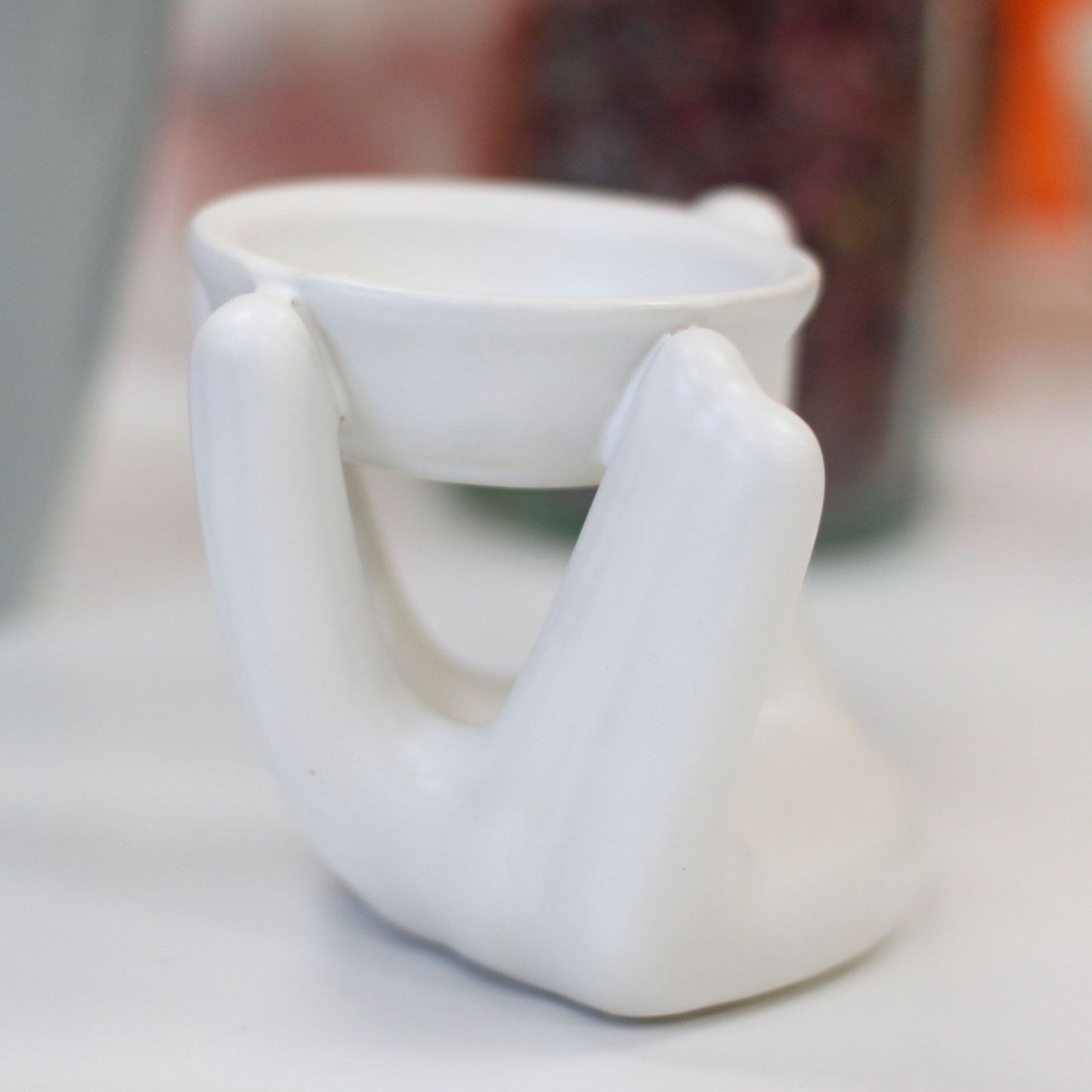 Helping Hand Oil Burner – White – image 2