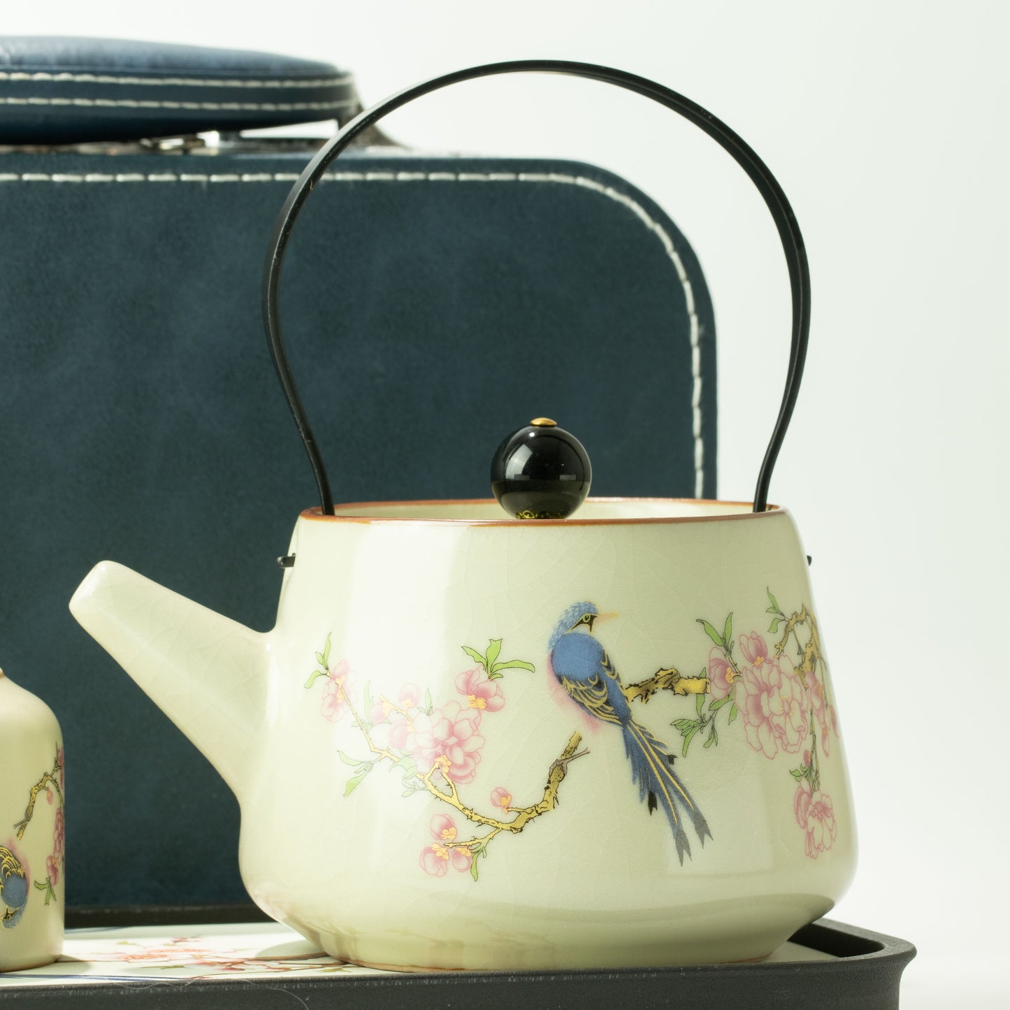 Travel Teapot Set & Two Cups – Blue Bird Qing Dynasty – image 2