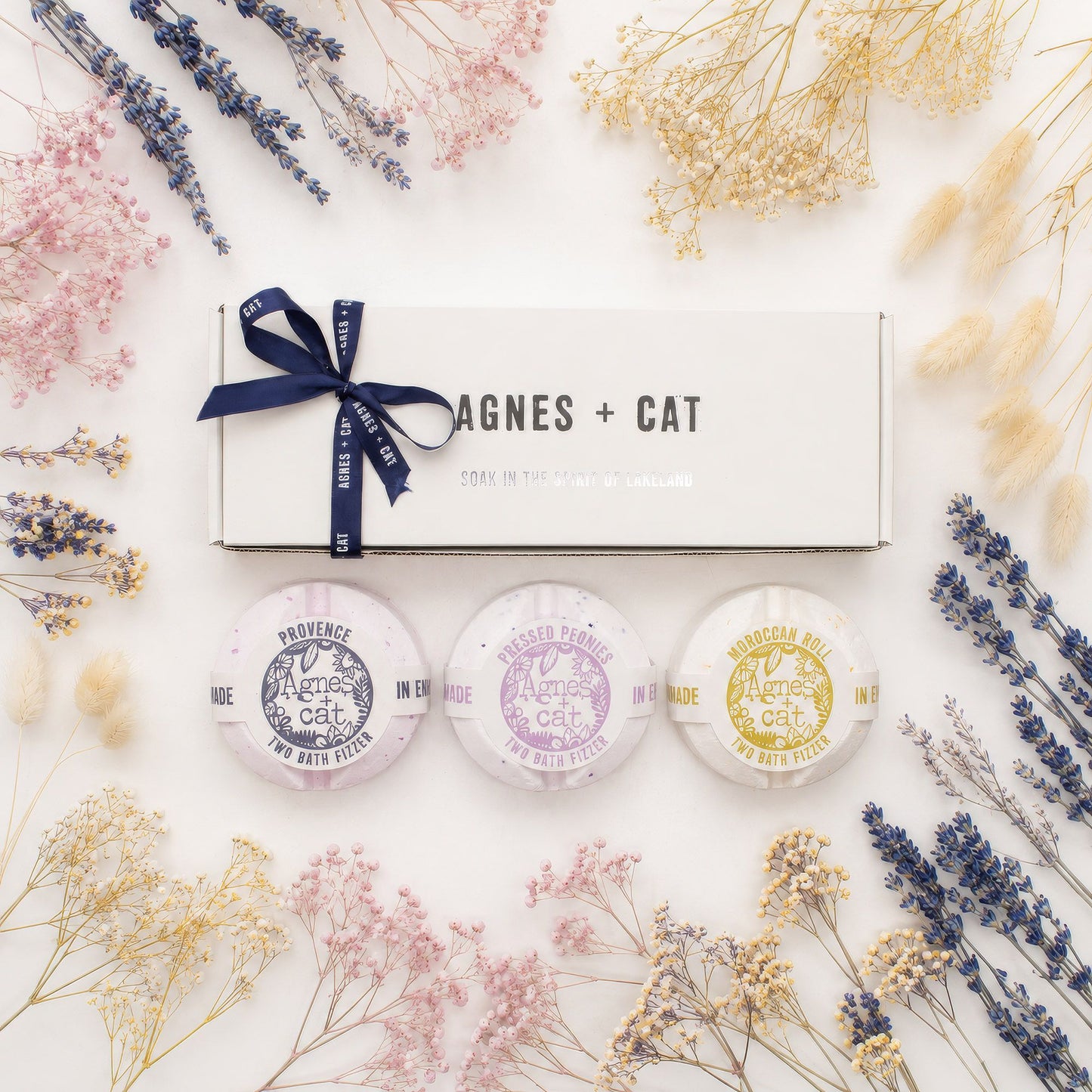 Agnes + Cat Secret Garden Bath Fizzer Gift Set – image 1