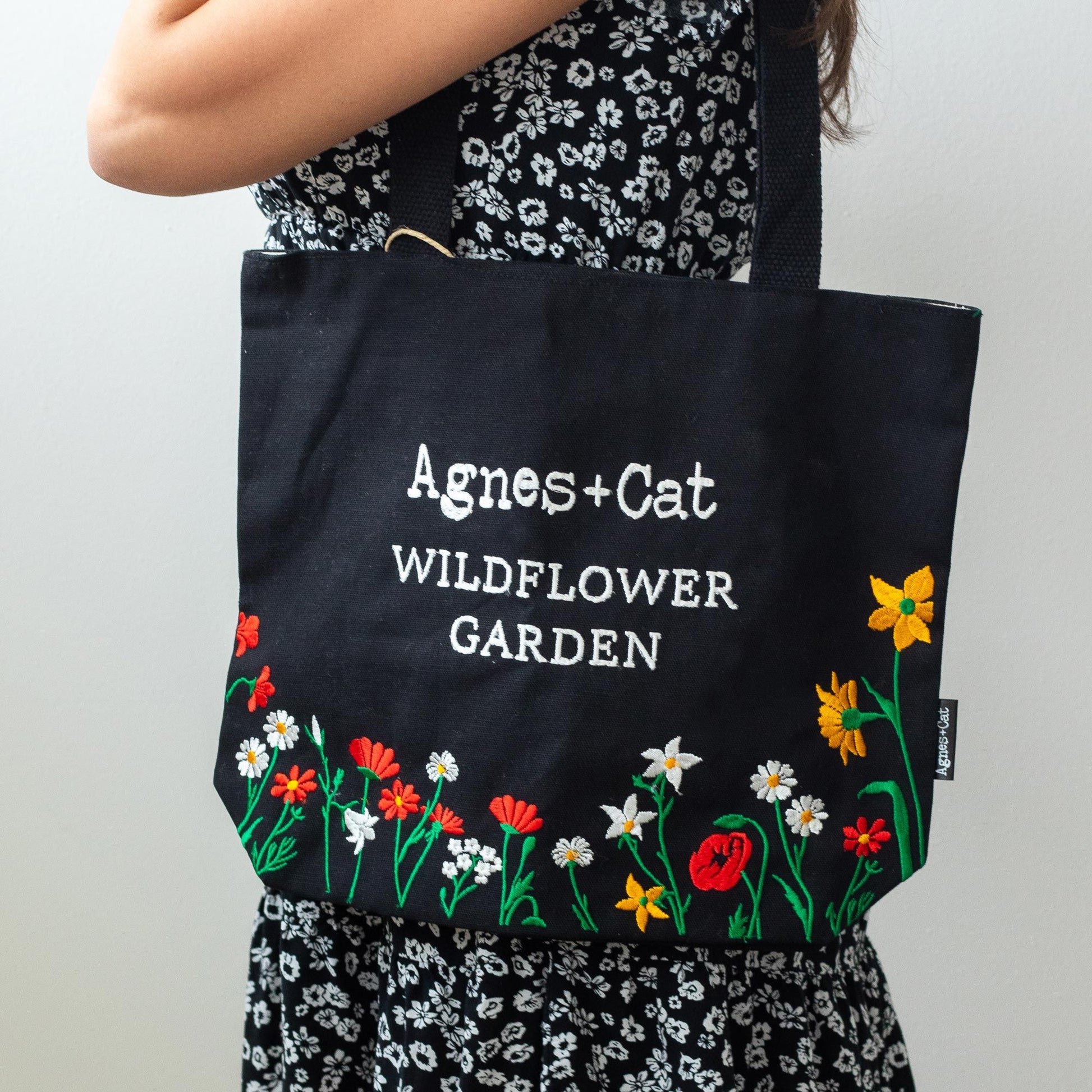 Agnes + Cat Wildflower Garden Tote Bag – Black – image 1