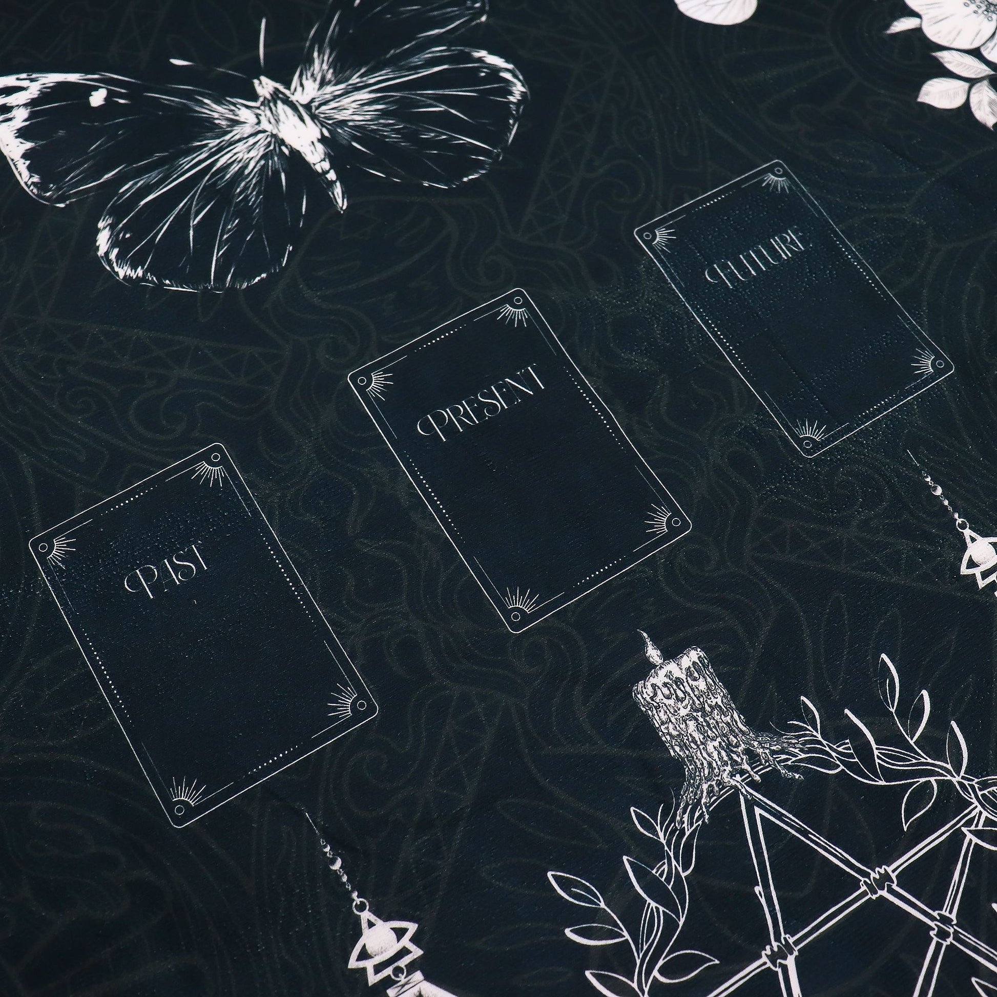 Tarot Reading Cloth - Ancient Witch detail view 7 at Luna Panther