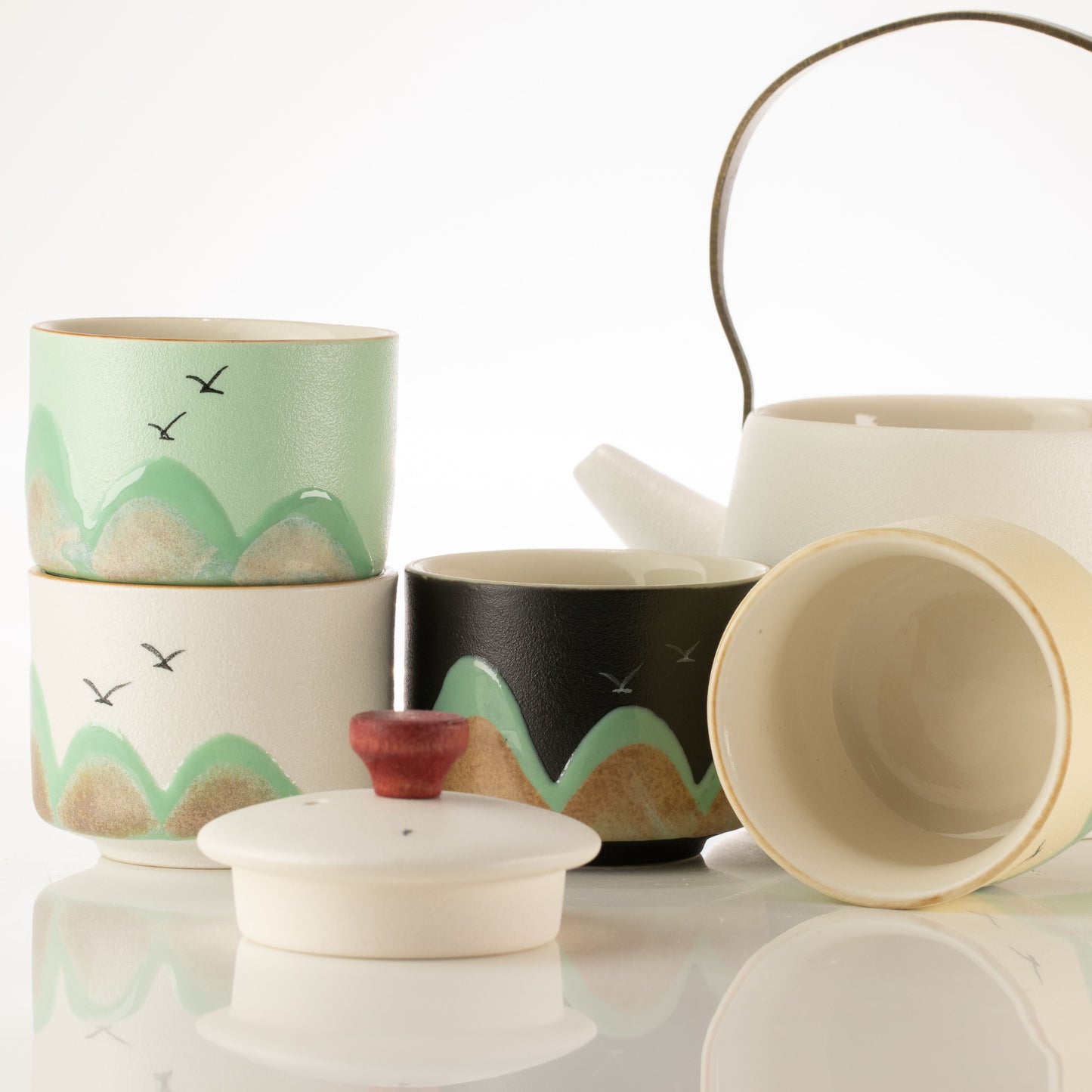 Thousand Miles – Tea Set – Four Cups – Ceremonial Cloth & Bamboo Grip – image 6