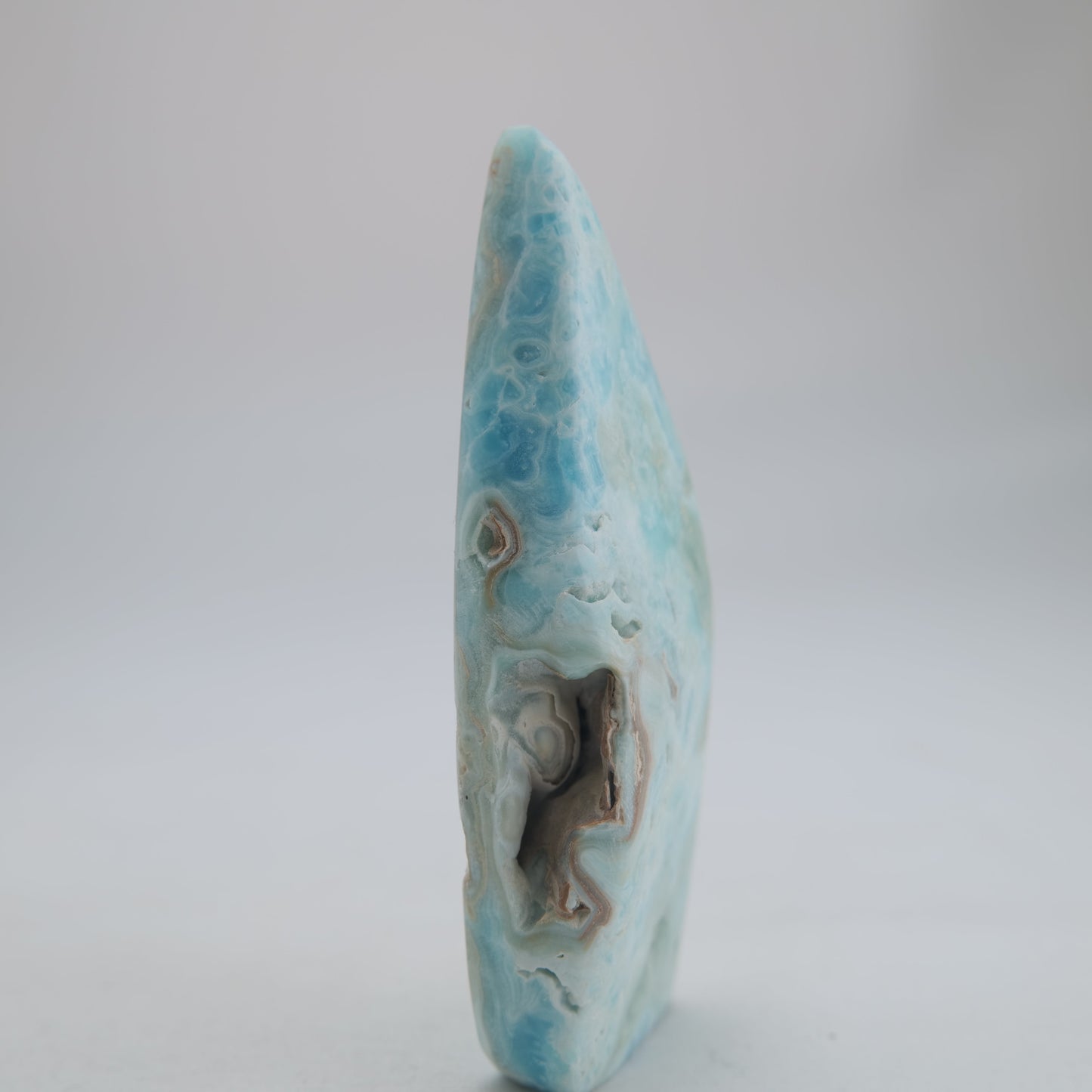 Blue Aragonite Freeform 114g - Luna Panther