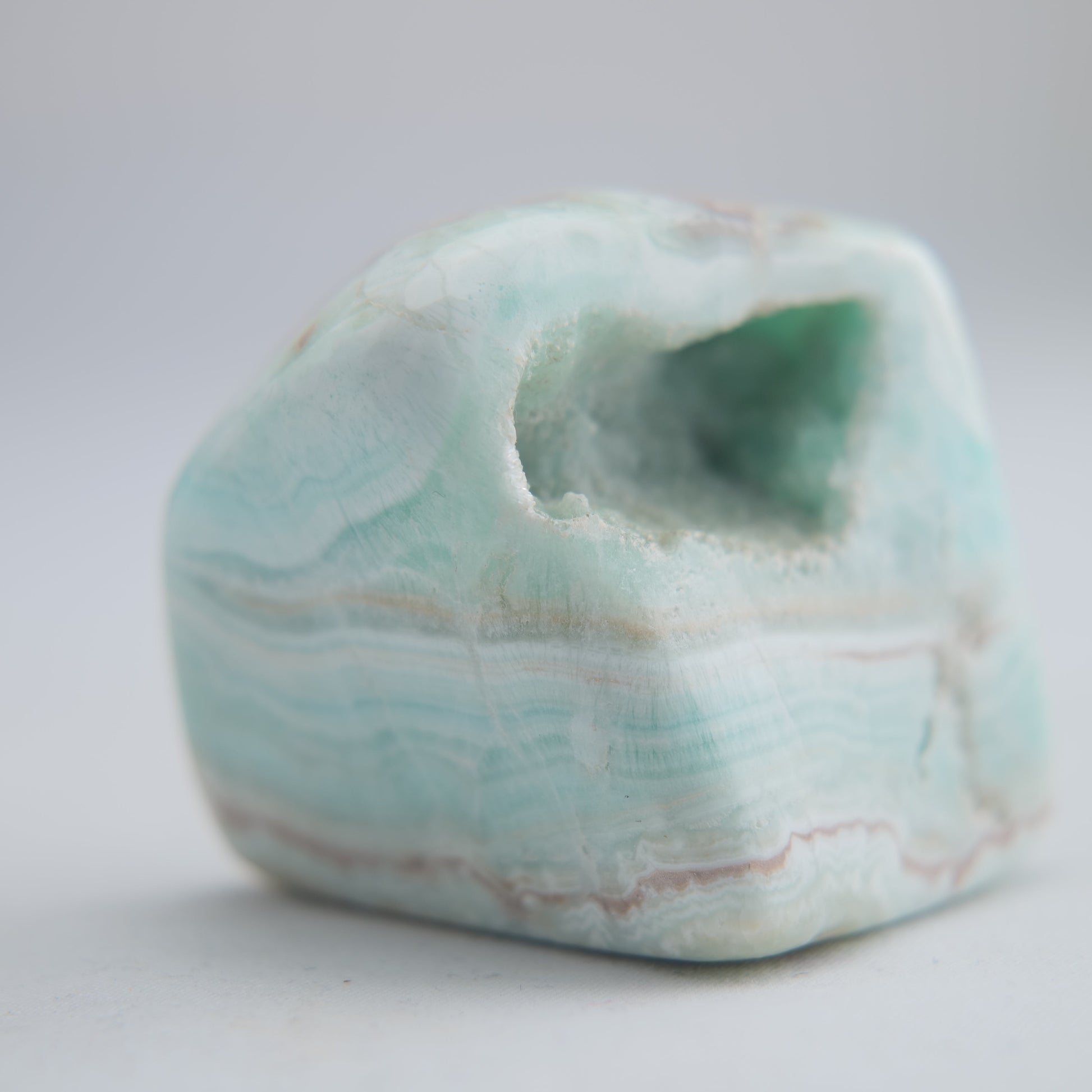 Blue Aragonite Freeform 140g - Luna Panther