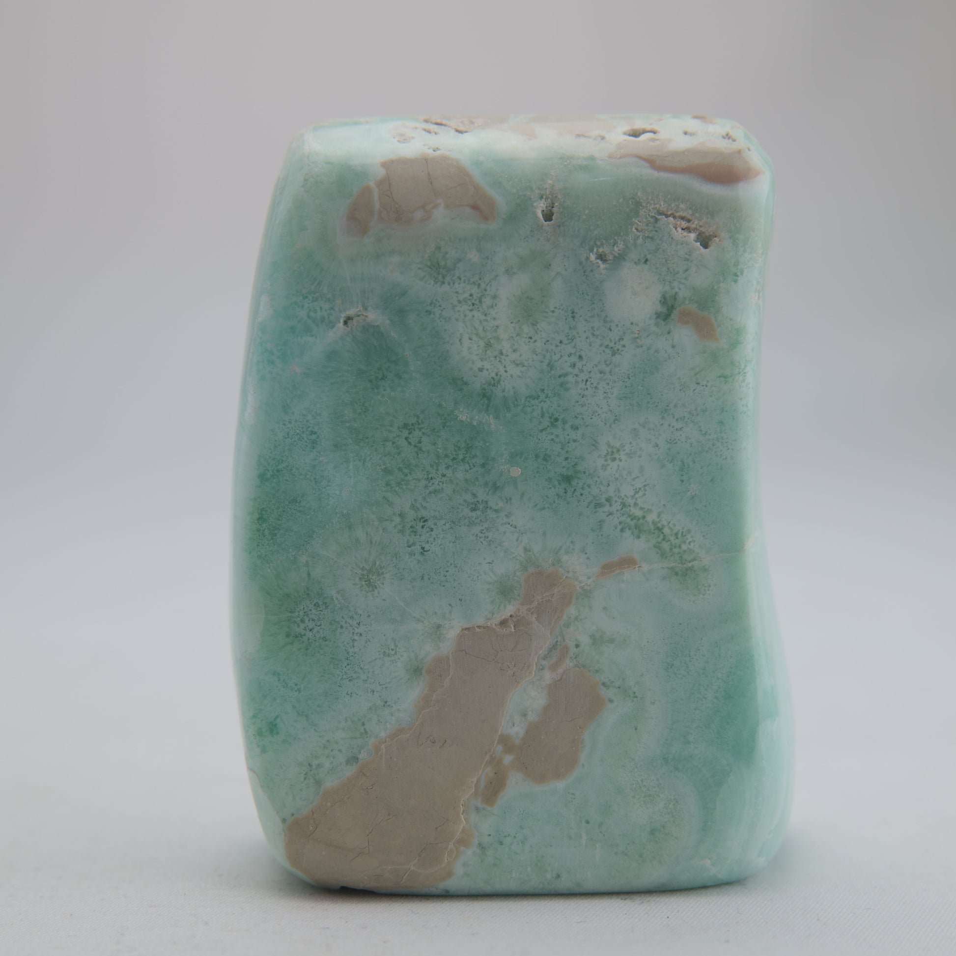 Blue Aragonite Freeform 250g - Luna Panther