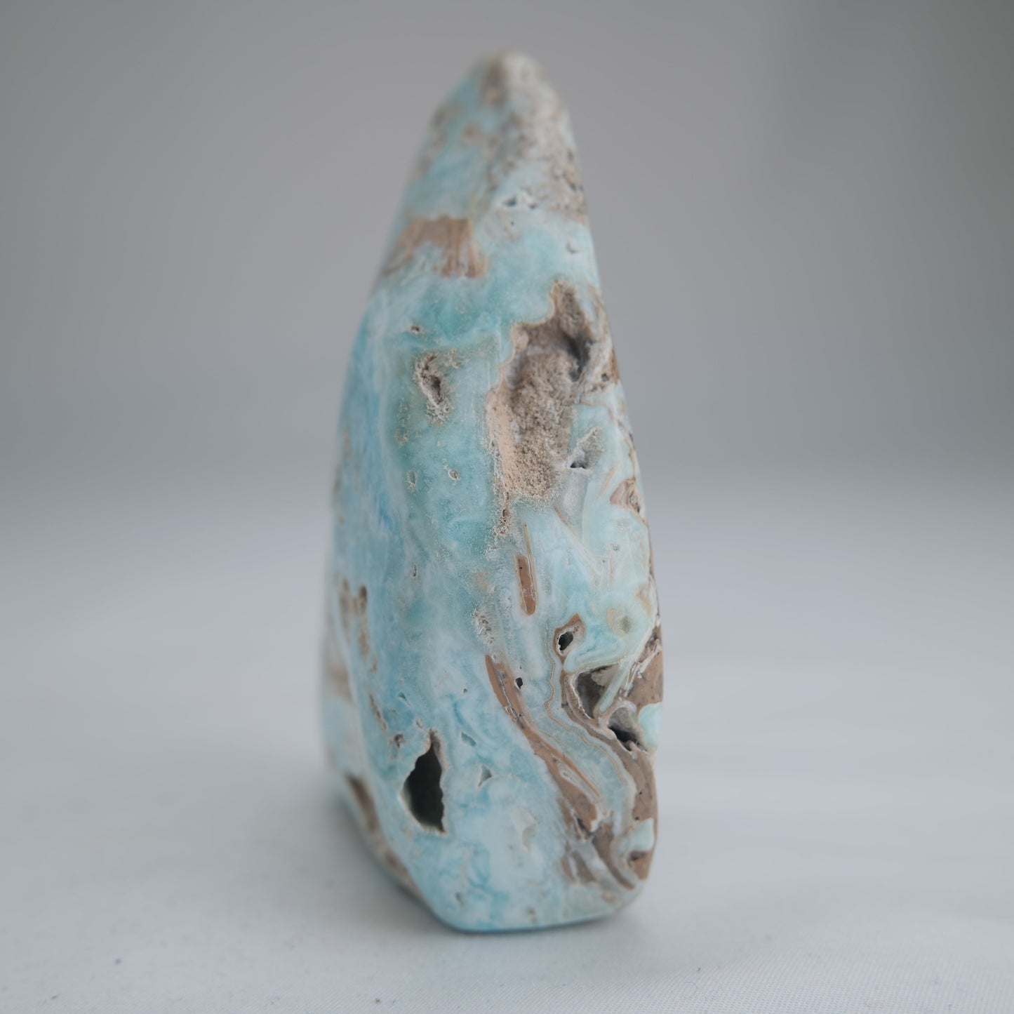 Blue Aragonite Freeform 263g - Luna Panther