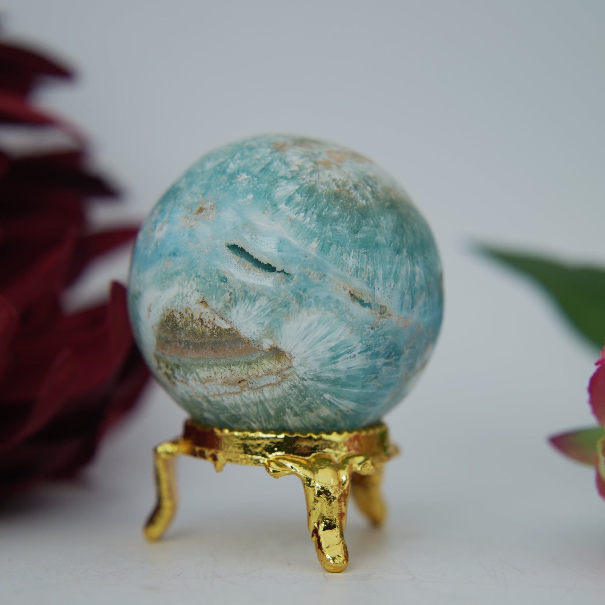 Blue Aragonite Sphere — 149 g (47 mm) - Luna Panther