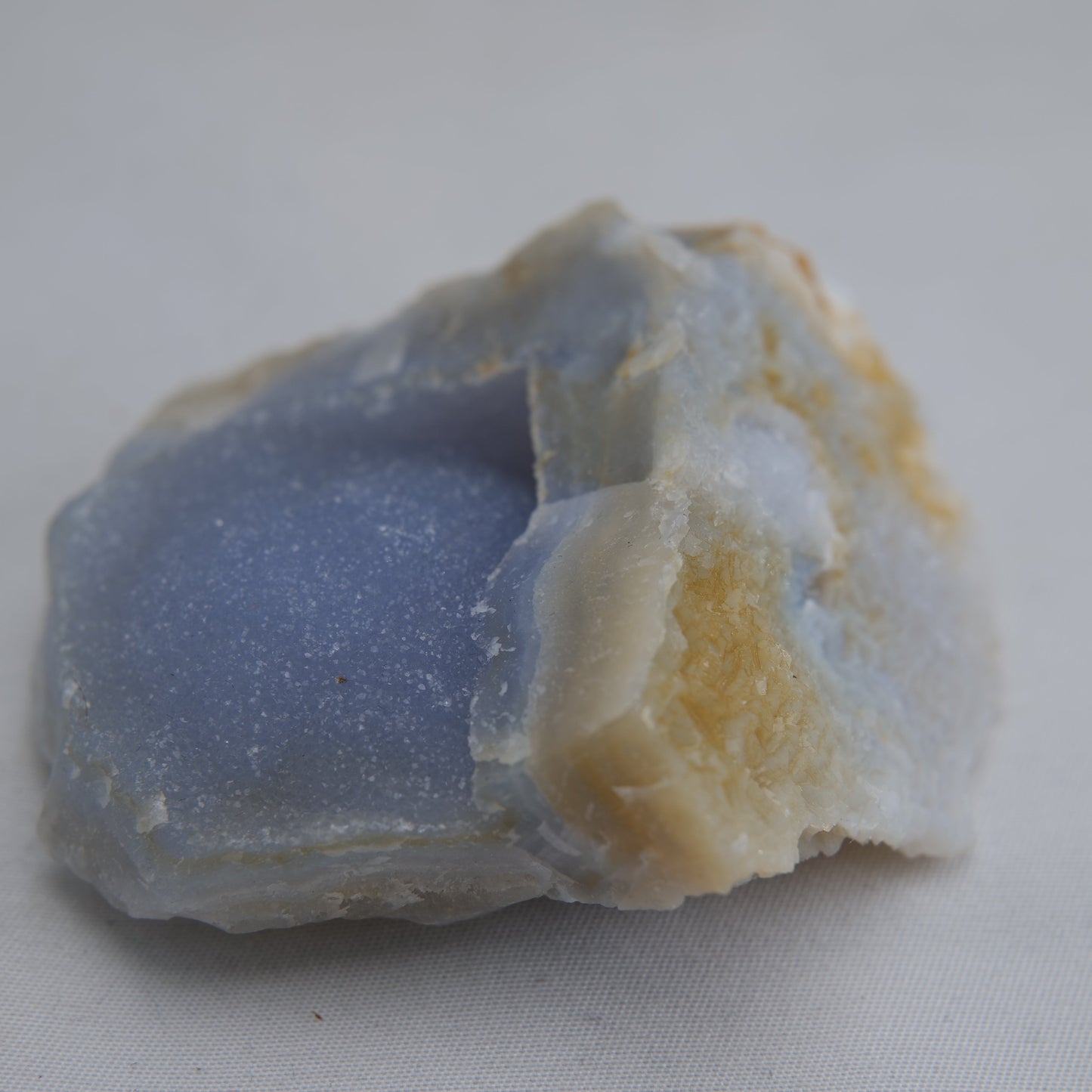 Blue Chalcedony Agate Malawi 104g - Luna Panther