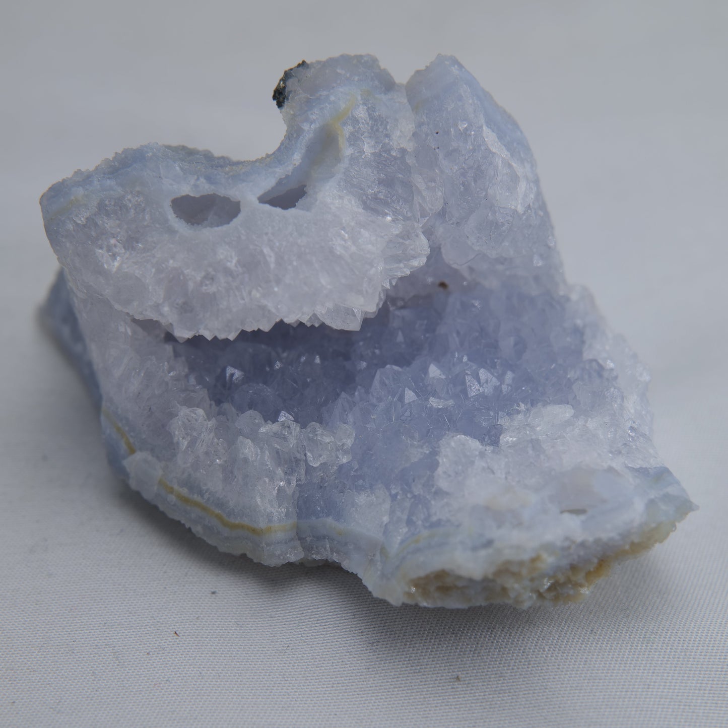 Blue Chalcedony Agate Malawi 135g - Luna Panther