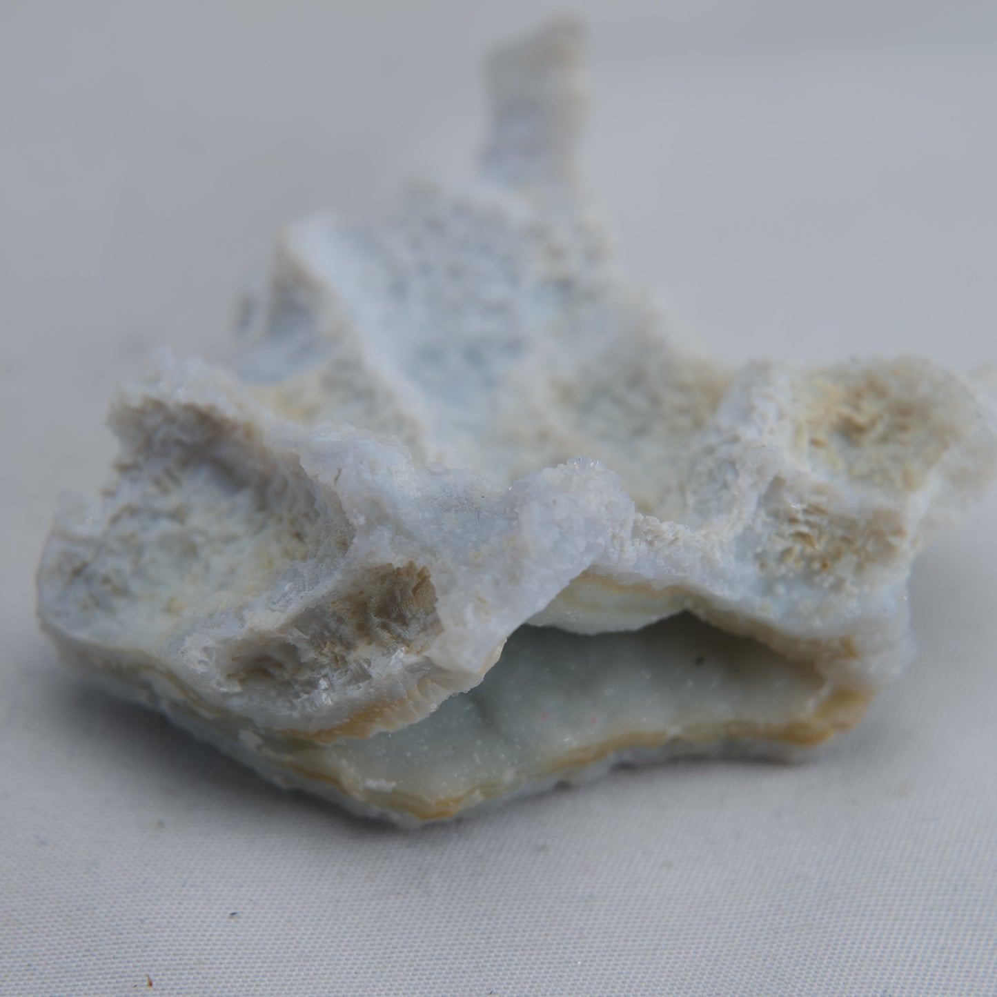 Blue Chalcedony Agate Malawi 47g - Luna Panther