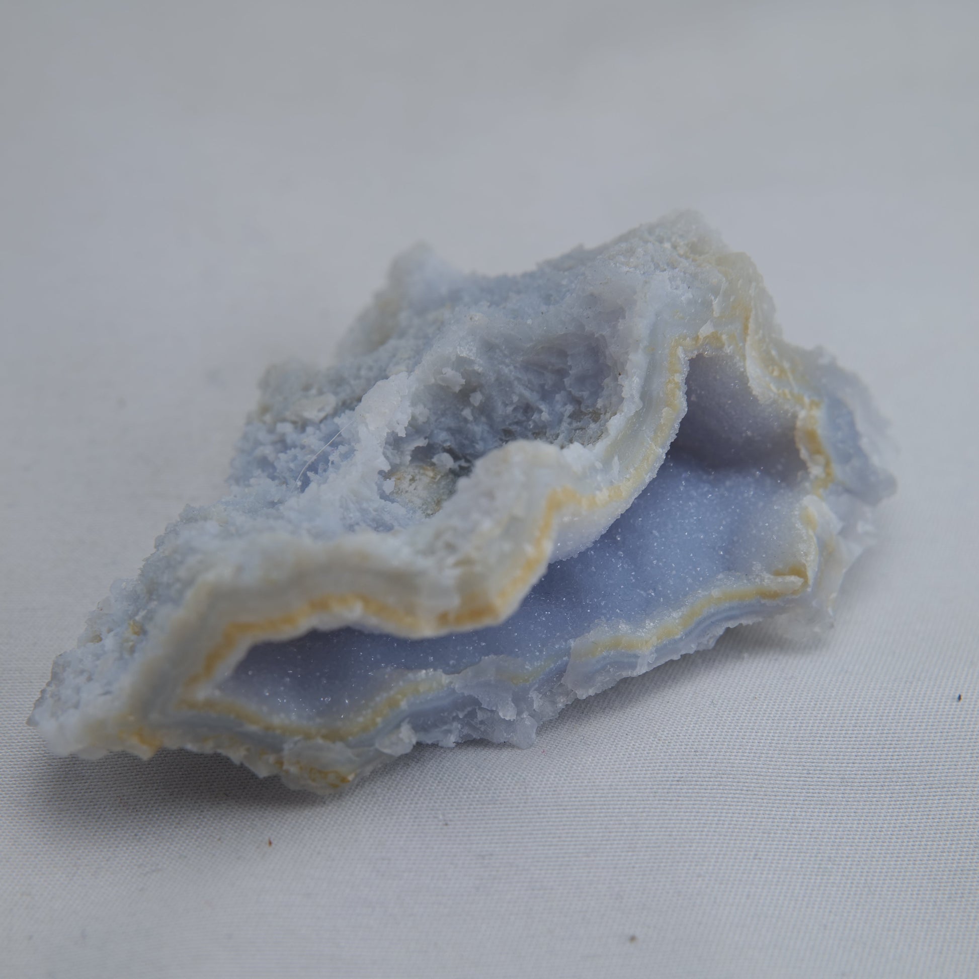 Blue Chalcedony Agate Malawi 76g - Luna Panther