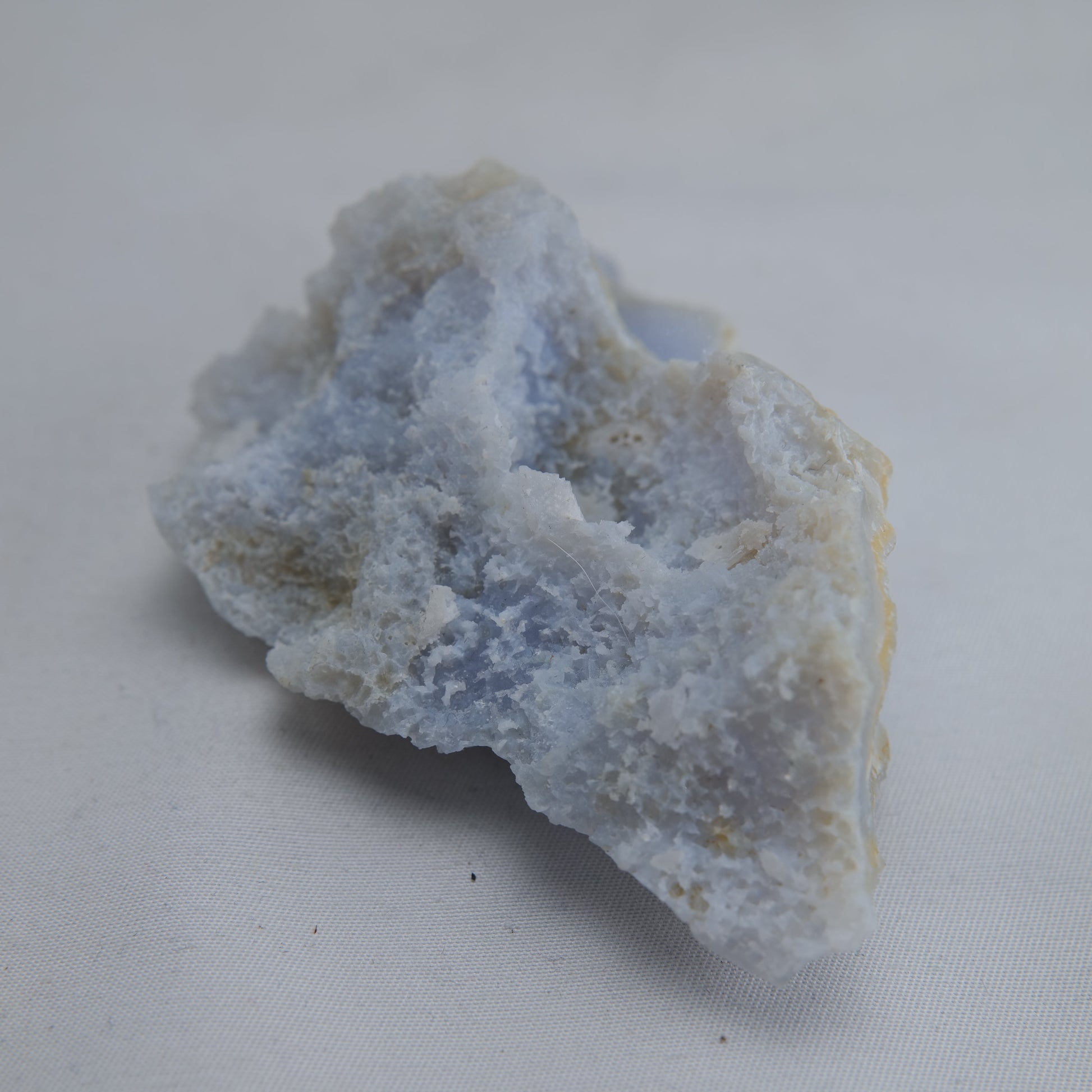 Blue Chalcedony Agate Malawi 76g - Luna Panther
