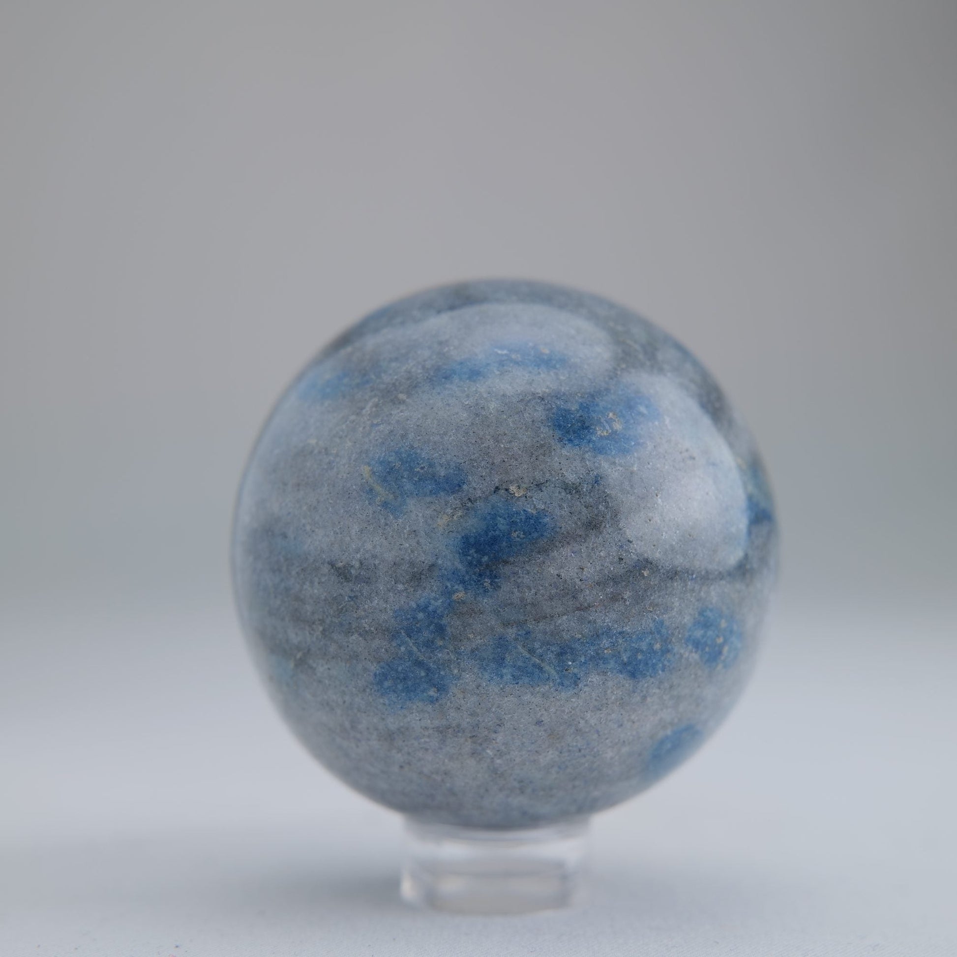 Blue Spinel Sphere 161g - Luna Panther