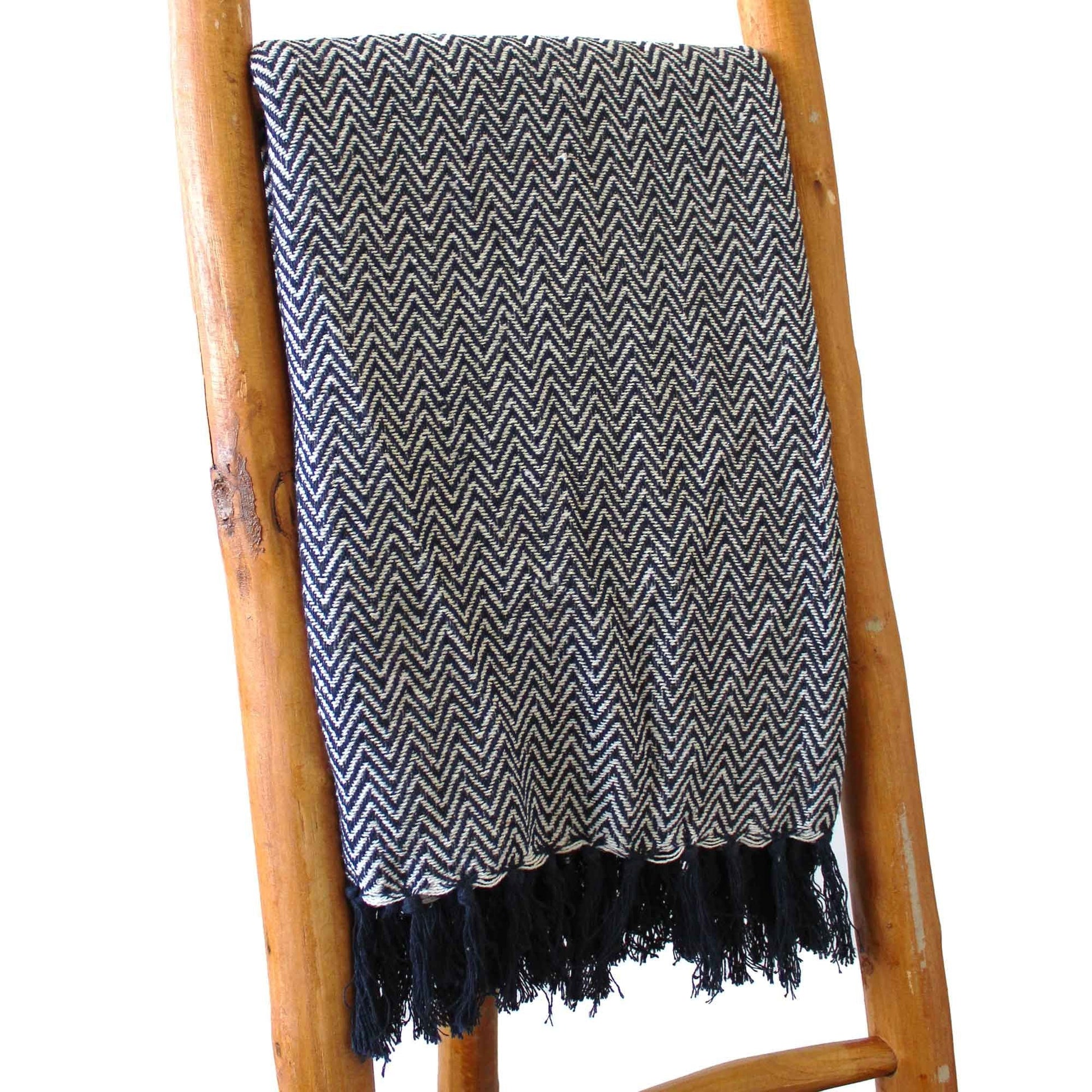 Boho Comfort Throws - Navy Zigzag - Luna Panther