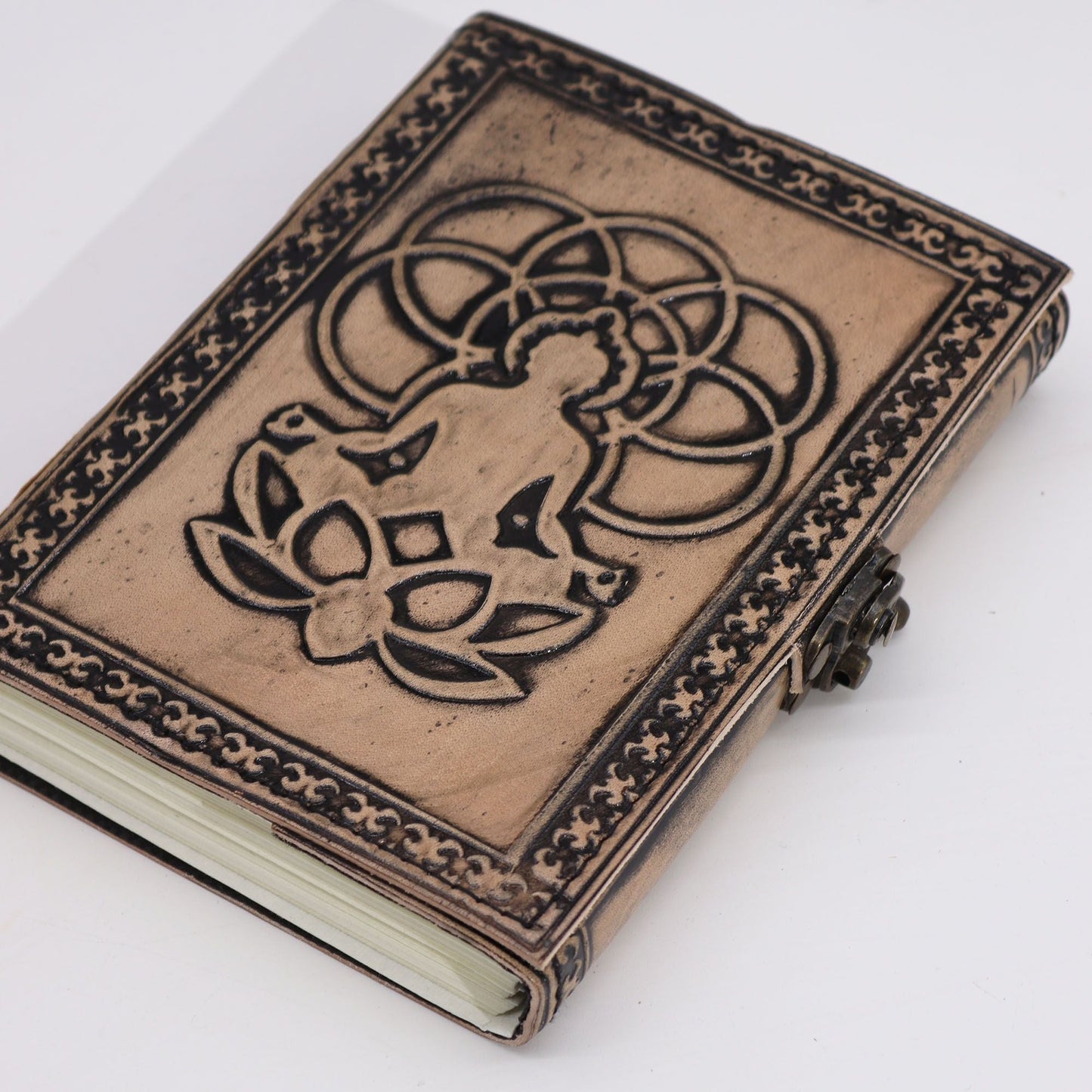 Buddha - Esoteric Notebook - Antique Grey - 200 pages Stitch Edge - 17.5x12.5x3cm - Luna Panther