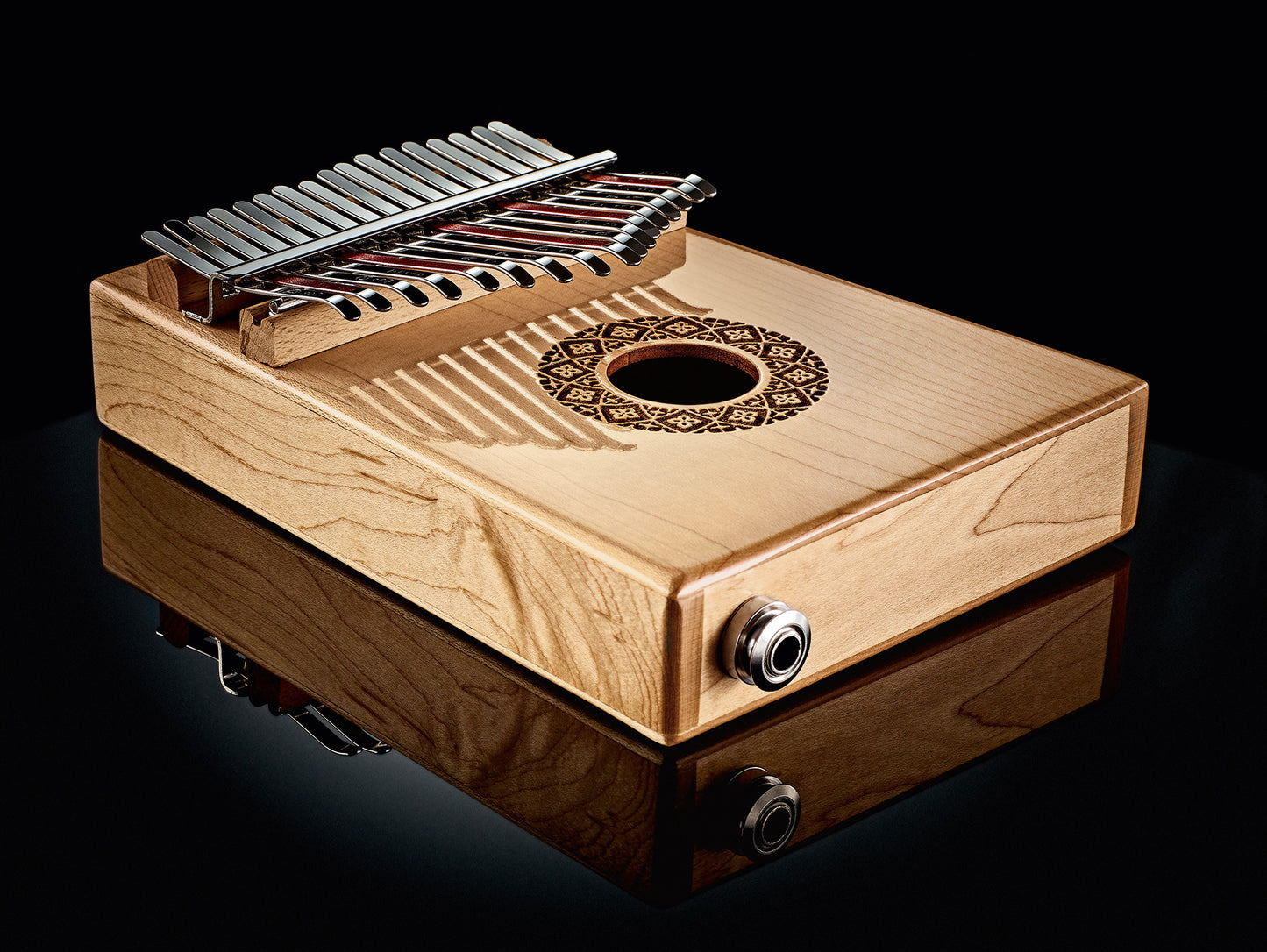 Meinl Sonic Energy Soundhole Pickup Kalimba - 17 notes, maple detail view 6 at Luna Panther