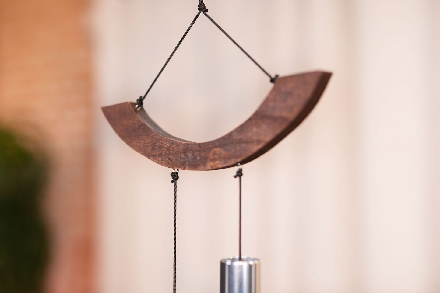 MEINL Sonic Energy Moon Meditation Chime 35"/88 cm - 432 Hz - Curved Suspension/Silver detail view 6 at Luna Panther