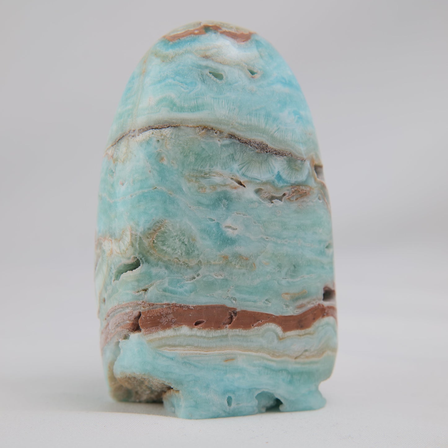 Caribbean Calcite Freeform — 350 g (90 mm) - Luna Panther