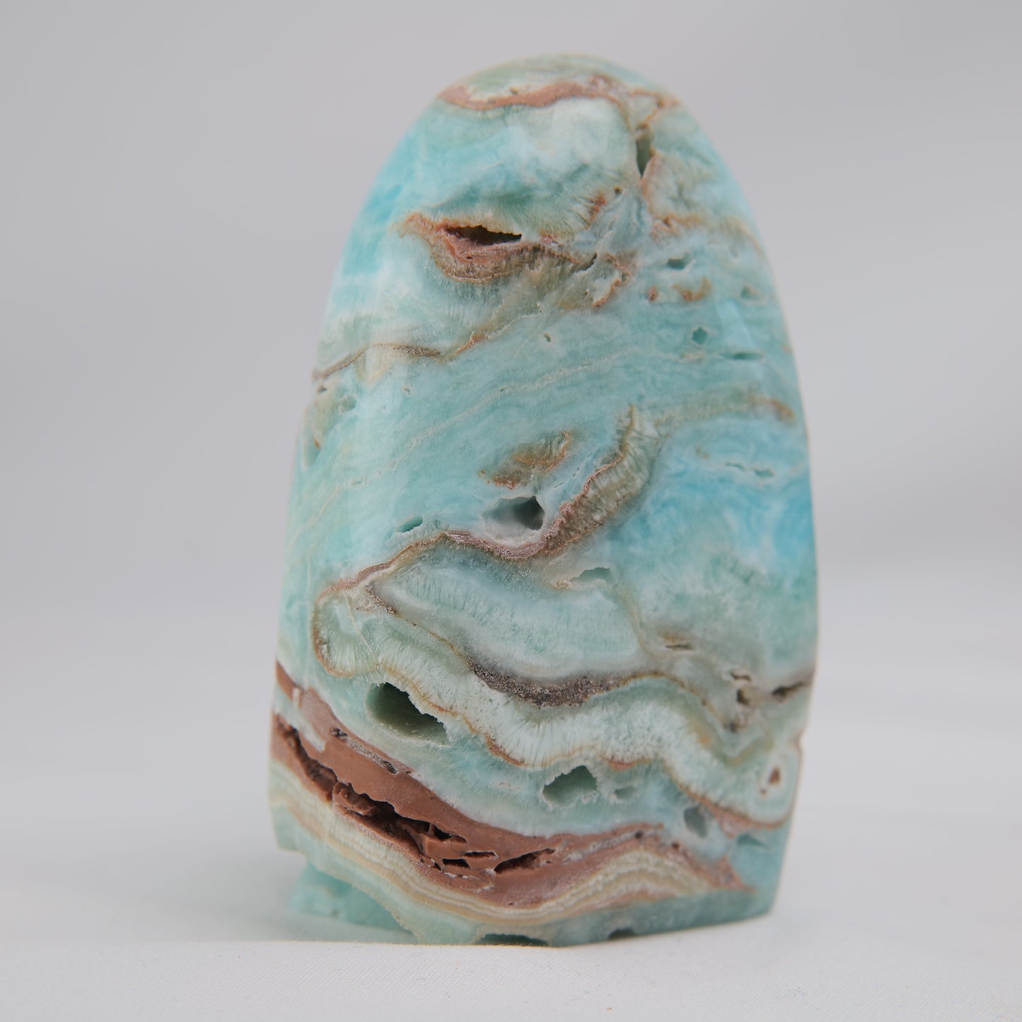 Caribbean Calcite Freeform — 350 g (90 mm) - Luna Panther
