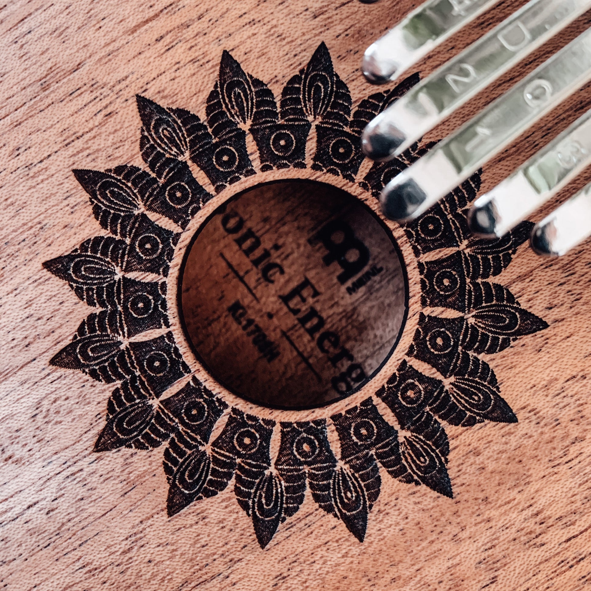 Meinl Sonic Energy Sound Hole Kalimba - 17 notes, mahogany detail view 16 at Luna Panther